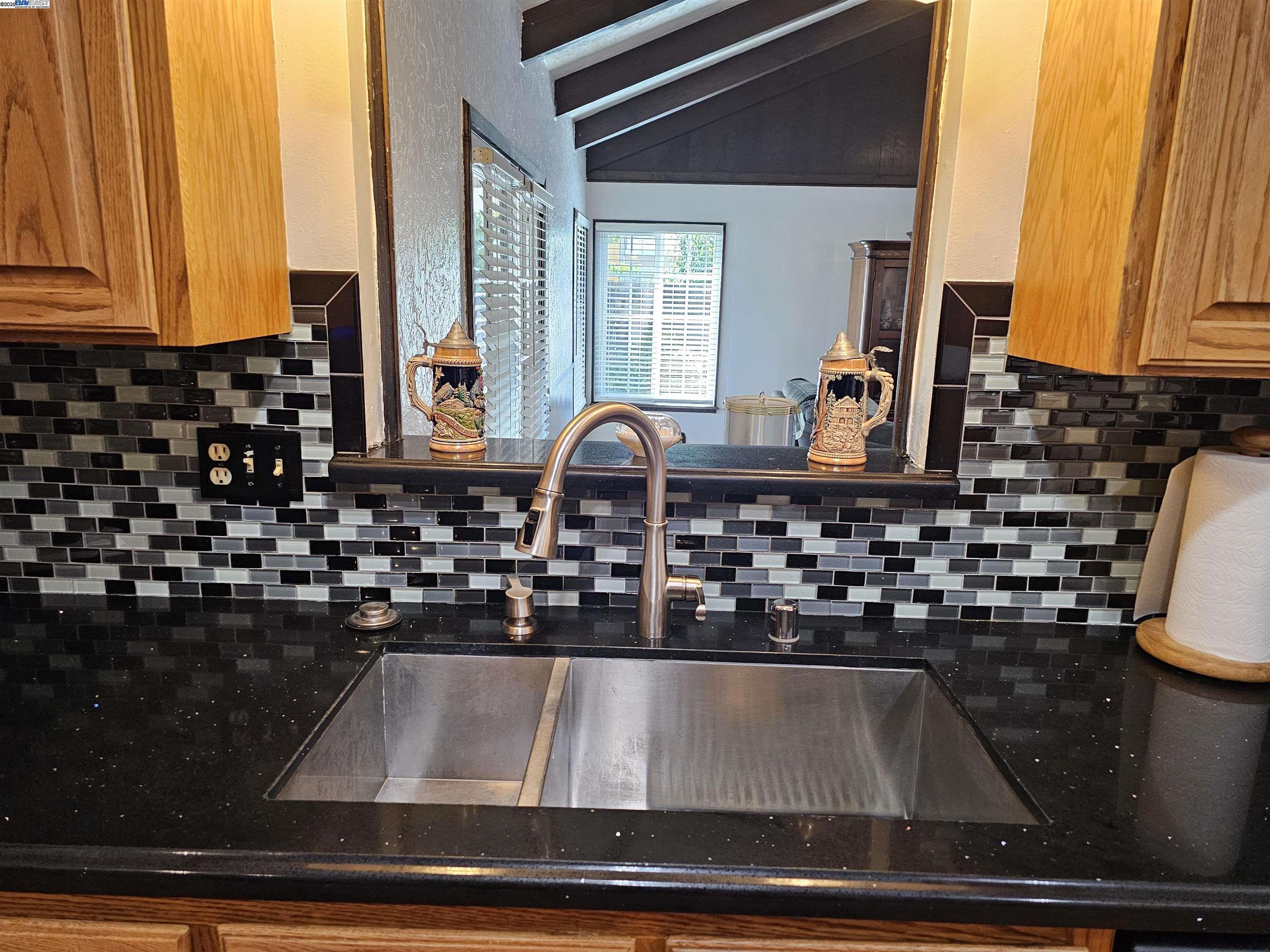 Detail Gallery Image 11 of 38 For 40575 Blacow Road, Fremont,  CA 94538 - 3 Beds | 2 Baths