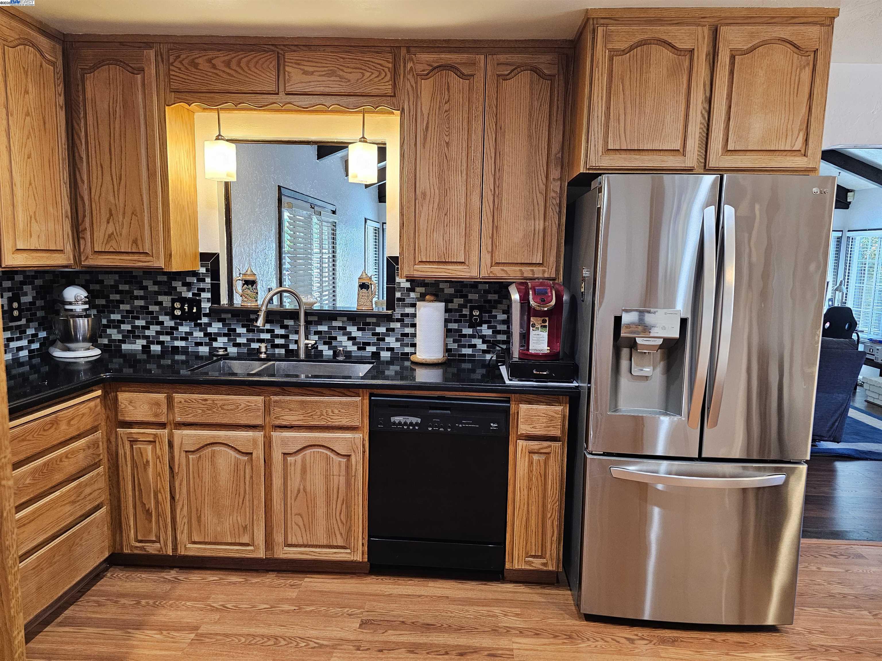 Detail Gallery Image 12 of 38 For 40575 Blacow Road, Fremont,  CA 94538 - 3 Beds | 2 Baths