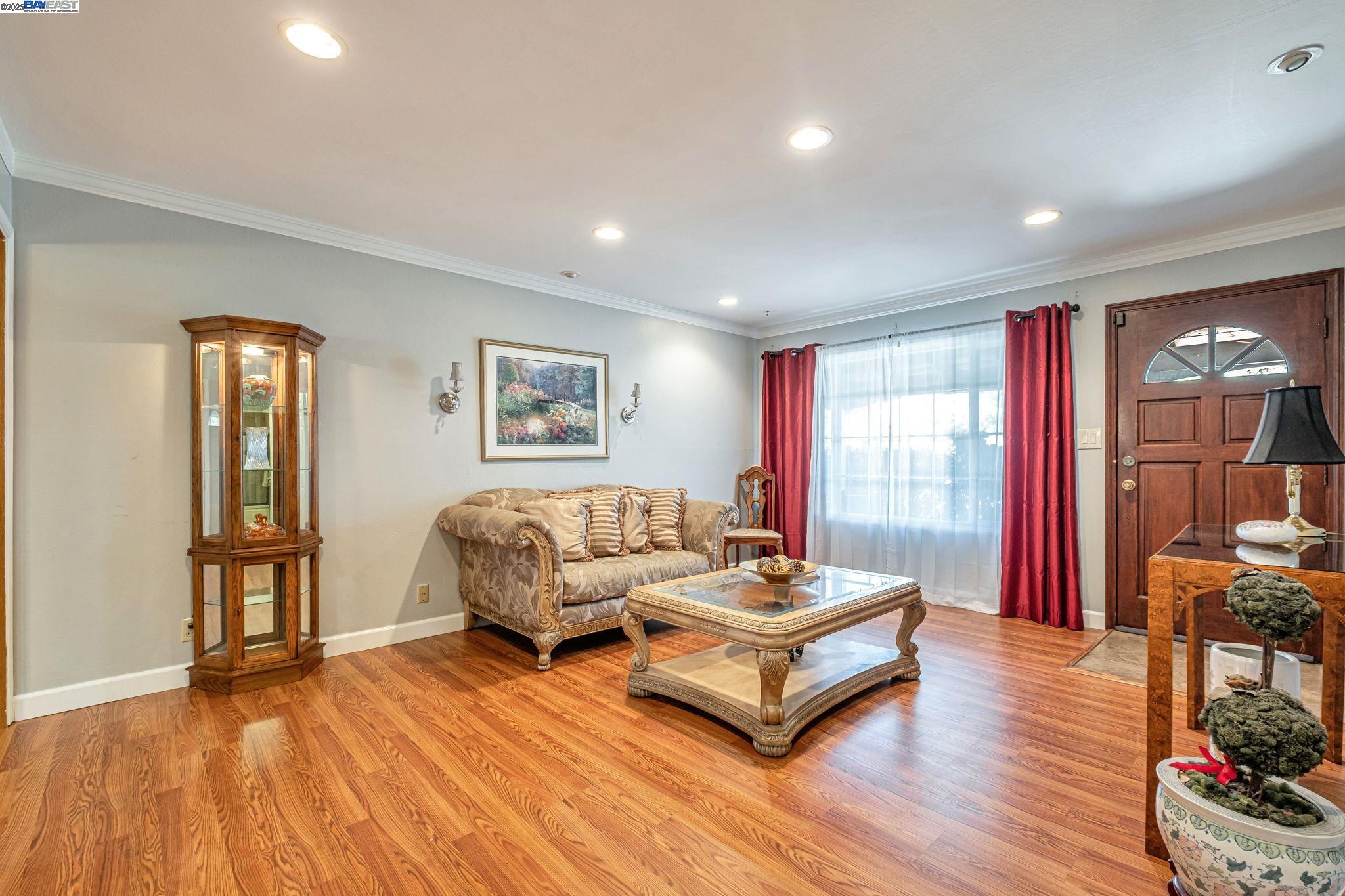 Detail Gallery Image 25 of 38 For 40575 Blacow Road, Fremont,  CA 94538 - 3 Beds | 2 Baths