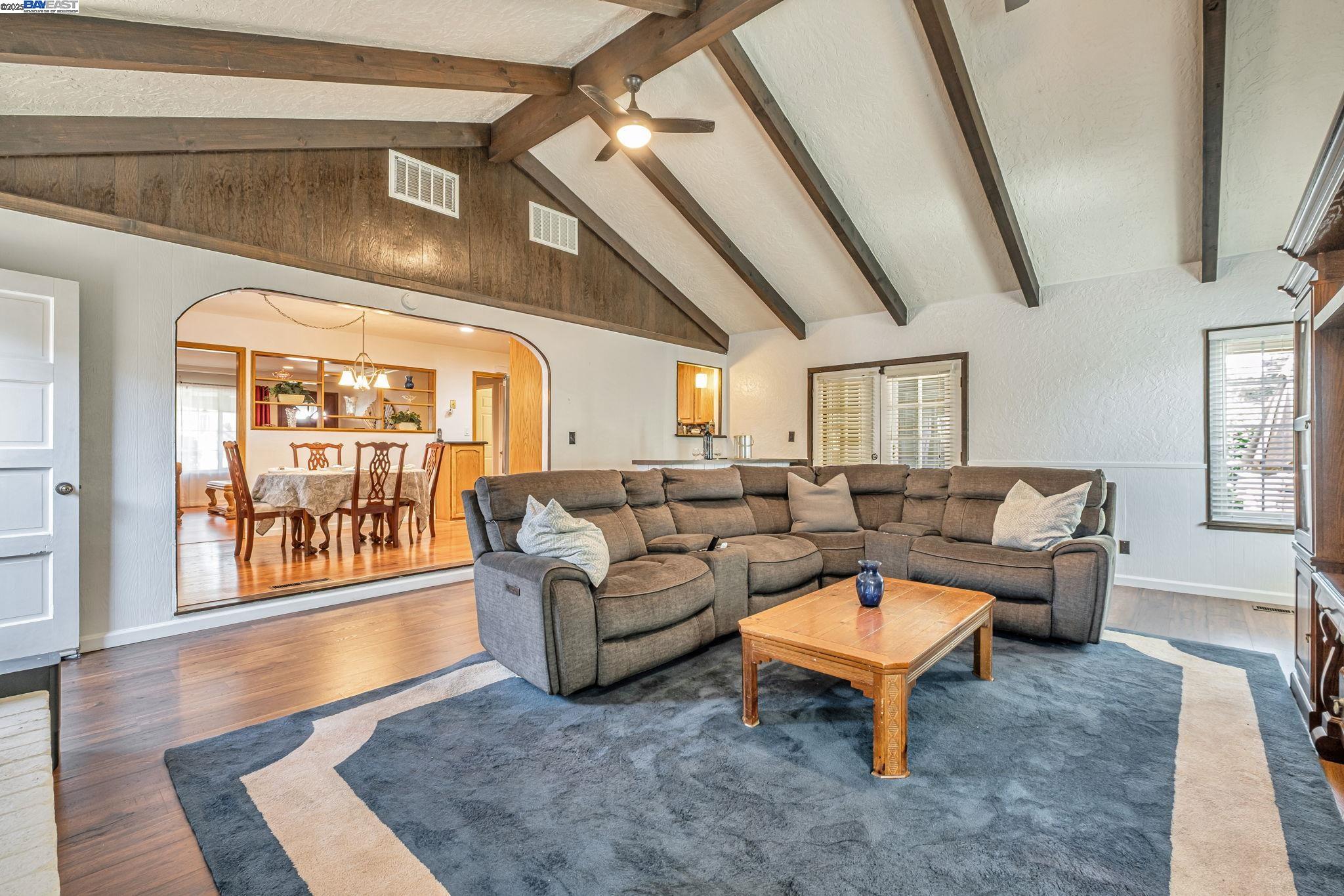 Detail Gallery Image 8 of 38 For 40575 Blacow Road, Fremont,  CA 94538 - 3 Beds | 2 Baths