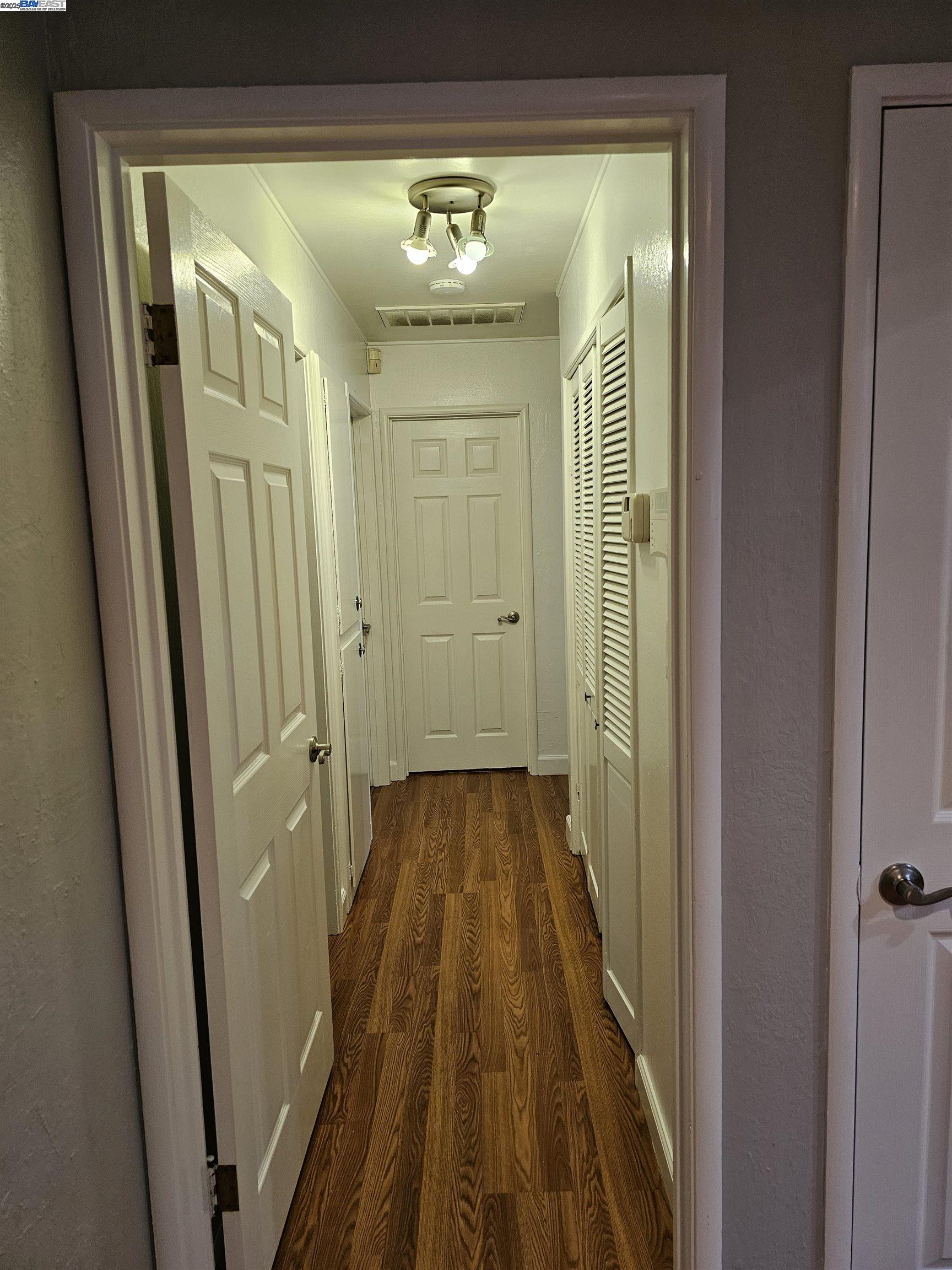 Detail Gallery Image 8 of 38 For 40575 Blacow Road, Fremont,  CA 94538 - 3 Beds | 2 Baths