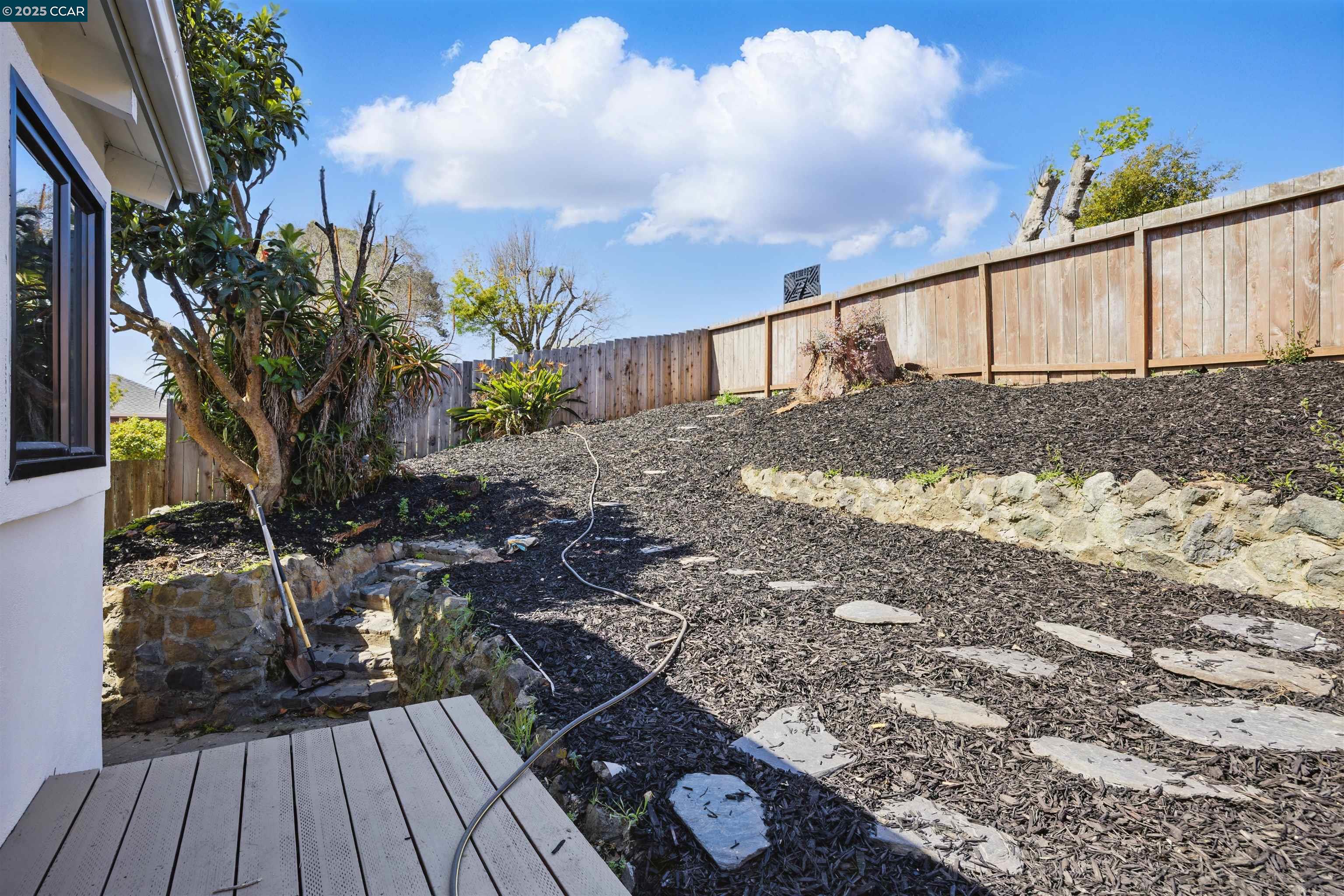 Detail Gallery Image 26 of 29 For 212 Indio Dr, South San Francisco,  CA 94080 - 3 Beds | 2 Baths