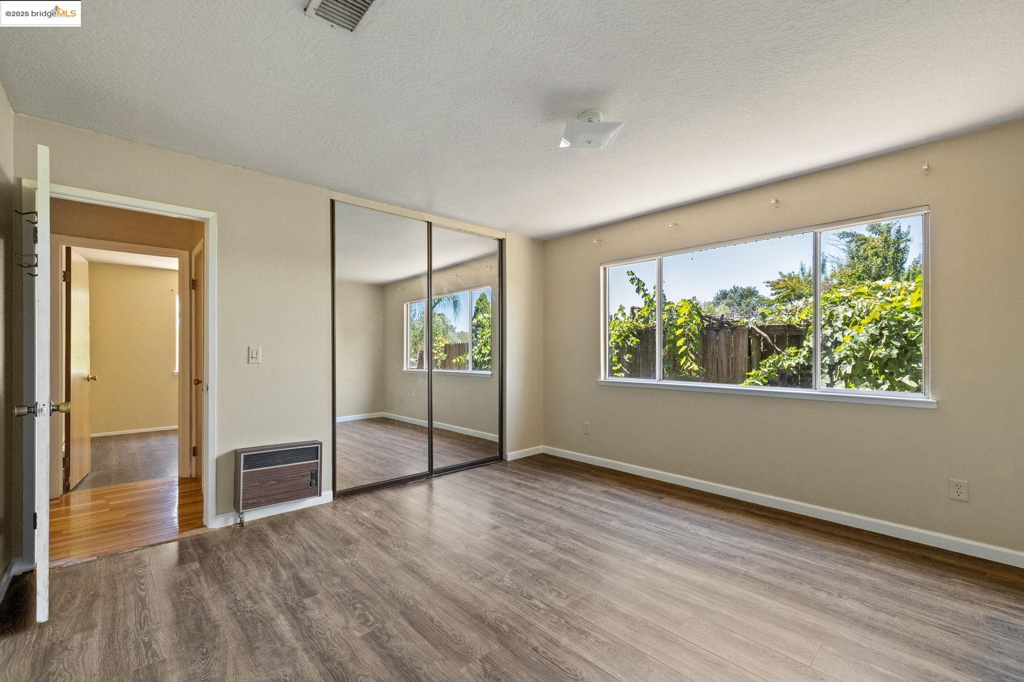 Detail Gallery Image 19 of 38 For 10582 Suzanne Ct, Jamestown,  CA 95327 - 4 Beds | 3 Baths