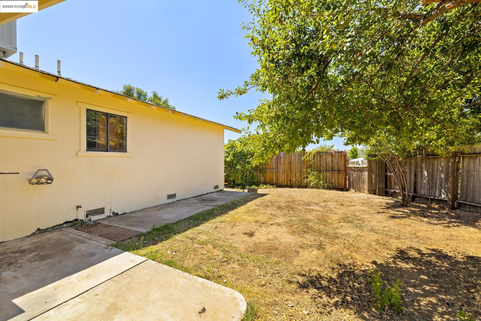 Detail Gallery Image 34 of 38 For 10582 Suzanne Ct, Jamestown,  CA 95327 - 4 Beds | 3 Baths