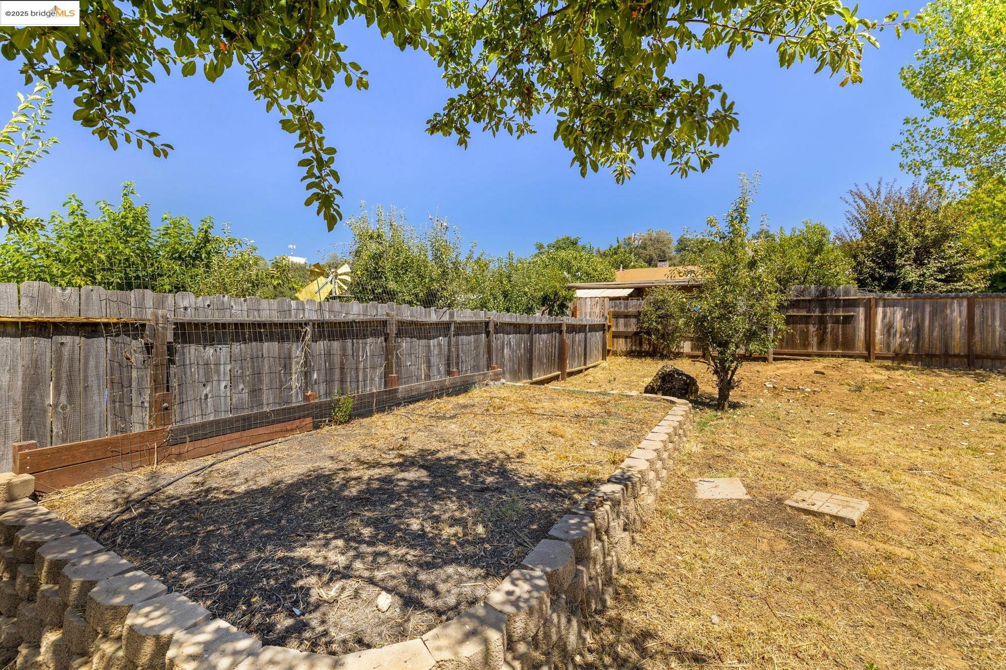Detail Gallery Image 35 of 38 For 10582 Suzanne Ct, Jamestown,  CA 95327 - 4 Beds | 3 Baths