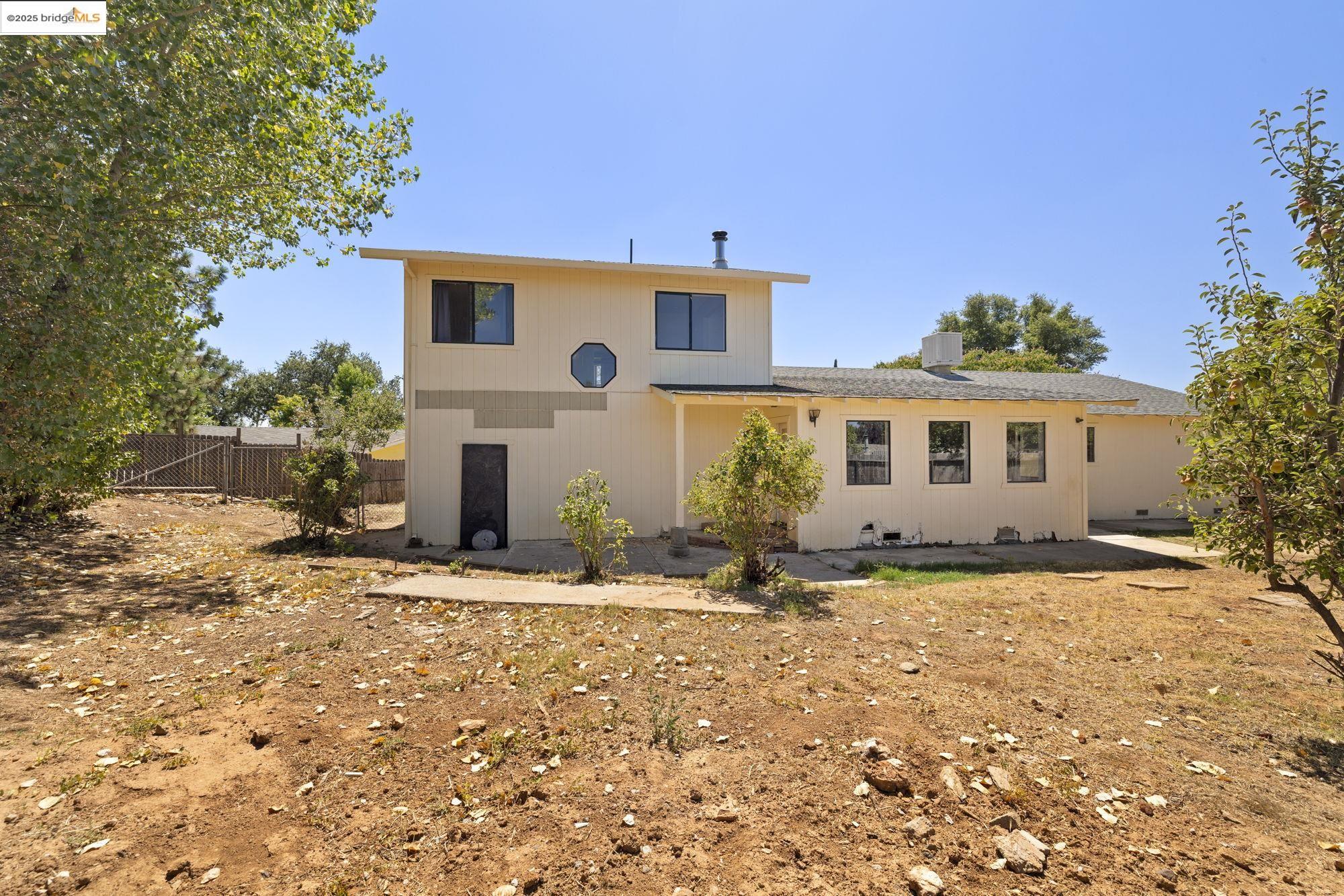Detail Gallery Image 37 of 38 For 10582 Suzanne Ct, Jamestown,  CA 95327 - 4 Beds | 3 Baths