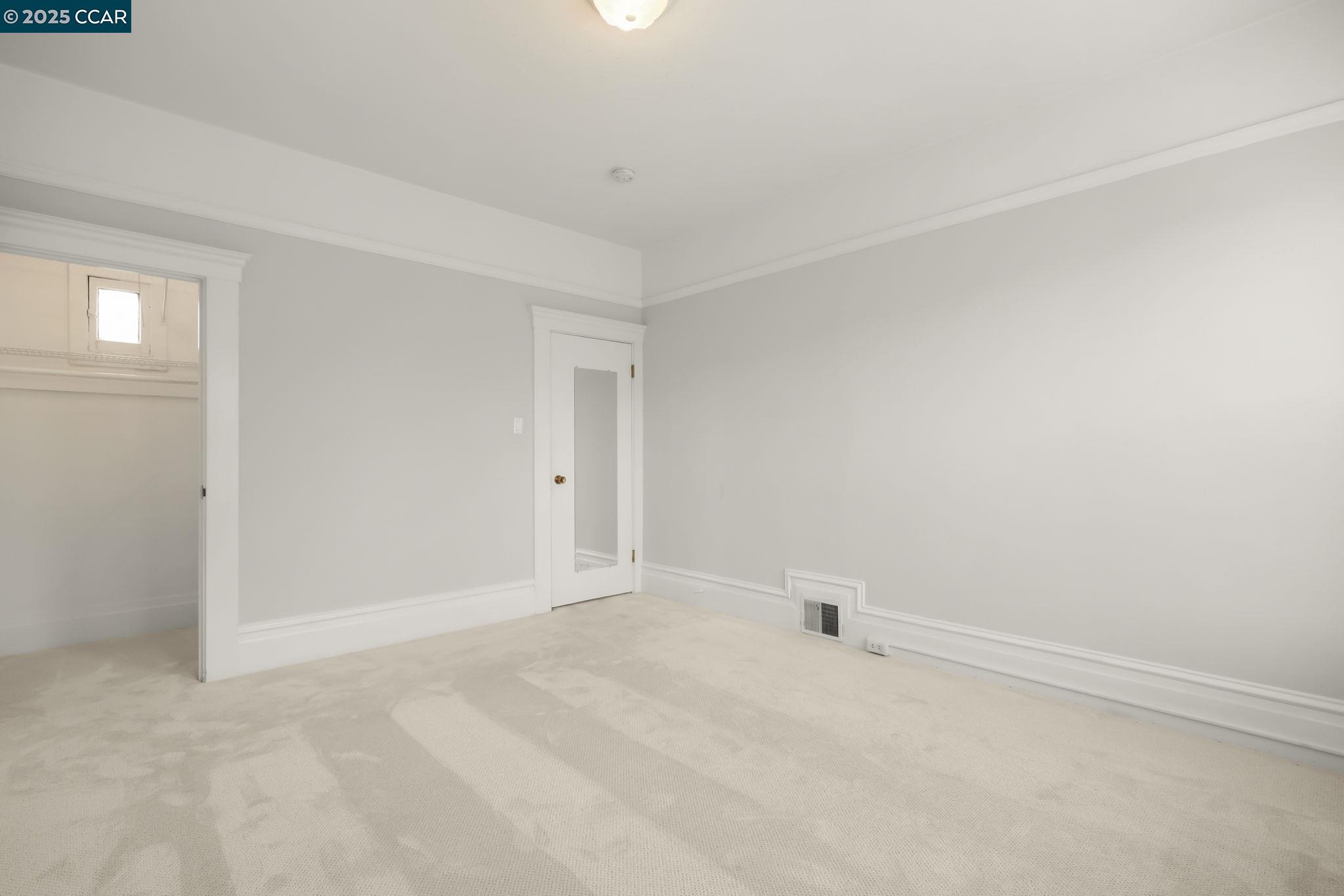 Detail Gallery Image 32 of 41 For 174 15th Ave, San Francisco,  CA 94118 - 2 Beds | 1/1 Baths