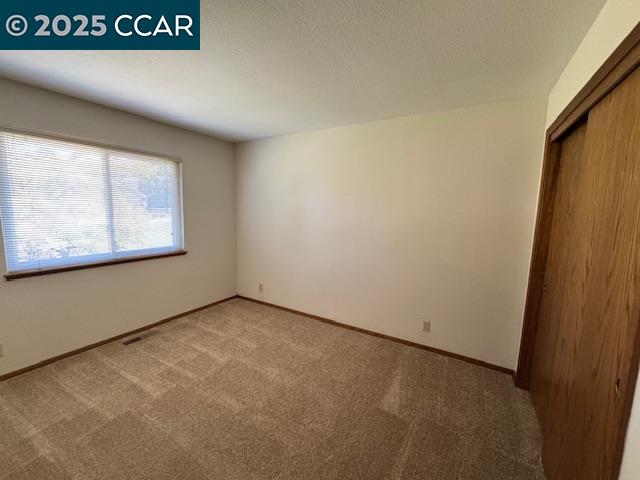 Detail Gallery Image 16 of 30 For 7 Williams Dr, Moraga,  CA 94556 - 4 Beds | 2/1 Baths