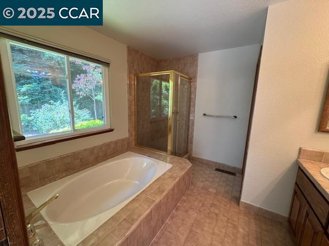 Detail Gallery Image 23 of 30 For 7 Williams Dr, Moraga,  CA 94556 - 4 Beds | 2/1 Baths