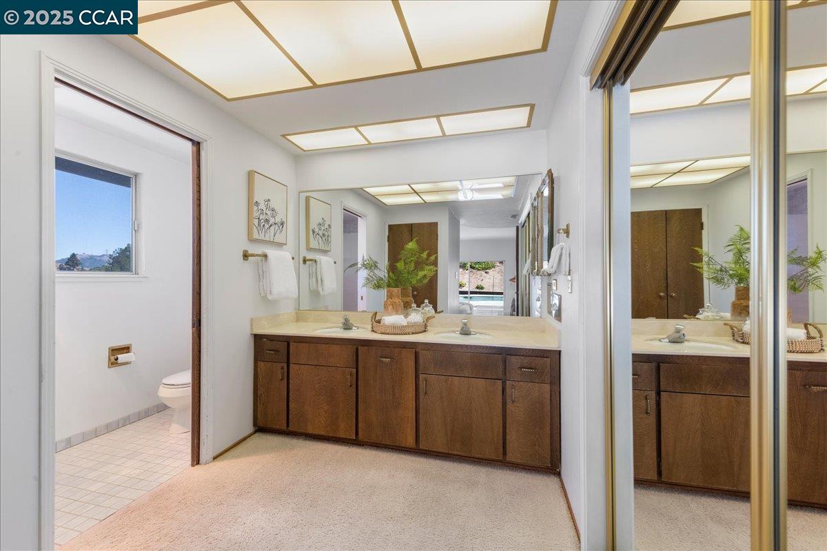 Detail Gallery Image 23 of 48 For 3900 Campolindo Dr, Moraga,  CA 94556 - 4 Beds | 2/1 Baths