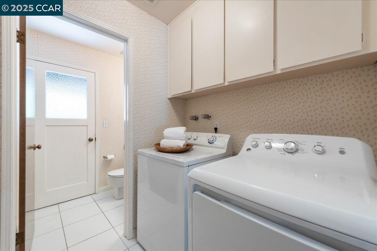 Detail Gallery Image 25 of 48 For 3900 Campolindo Dr, Moraga,  CA 94556 - 4 Beds | 2/1 Baths