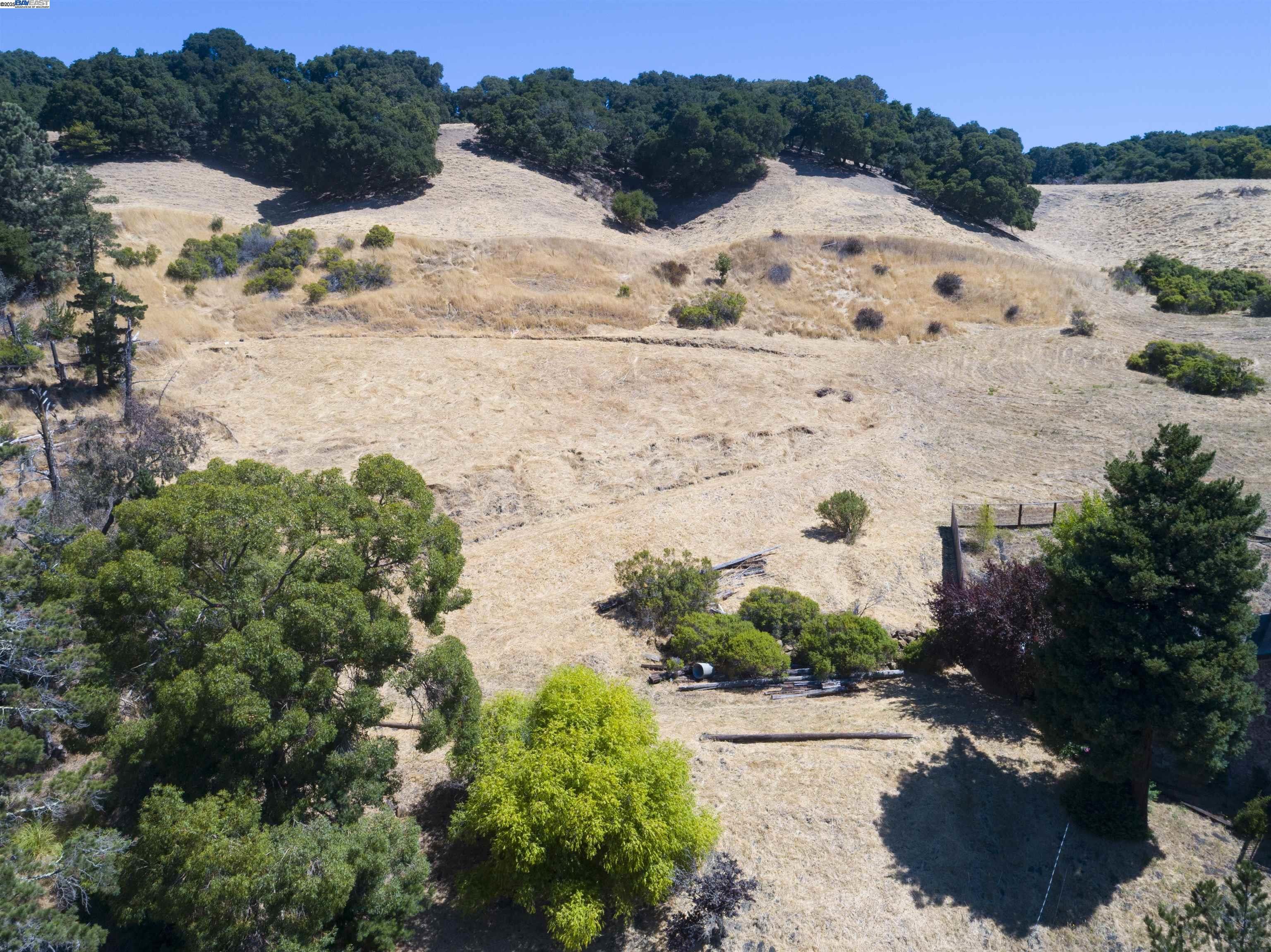 Detail Gallery Image 7 of 20 For 2543 Heide Ct, El Sobrante,  CA 94803 - – Beds | – Baths