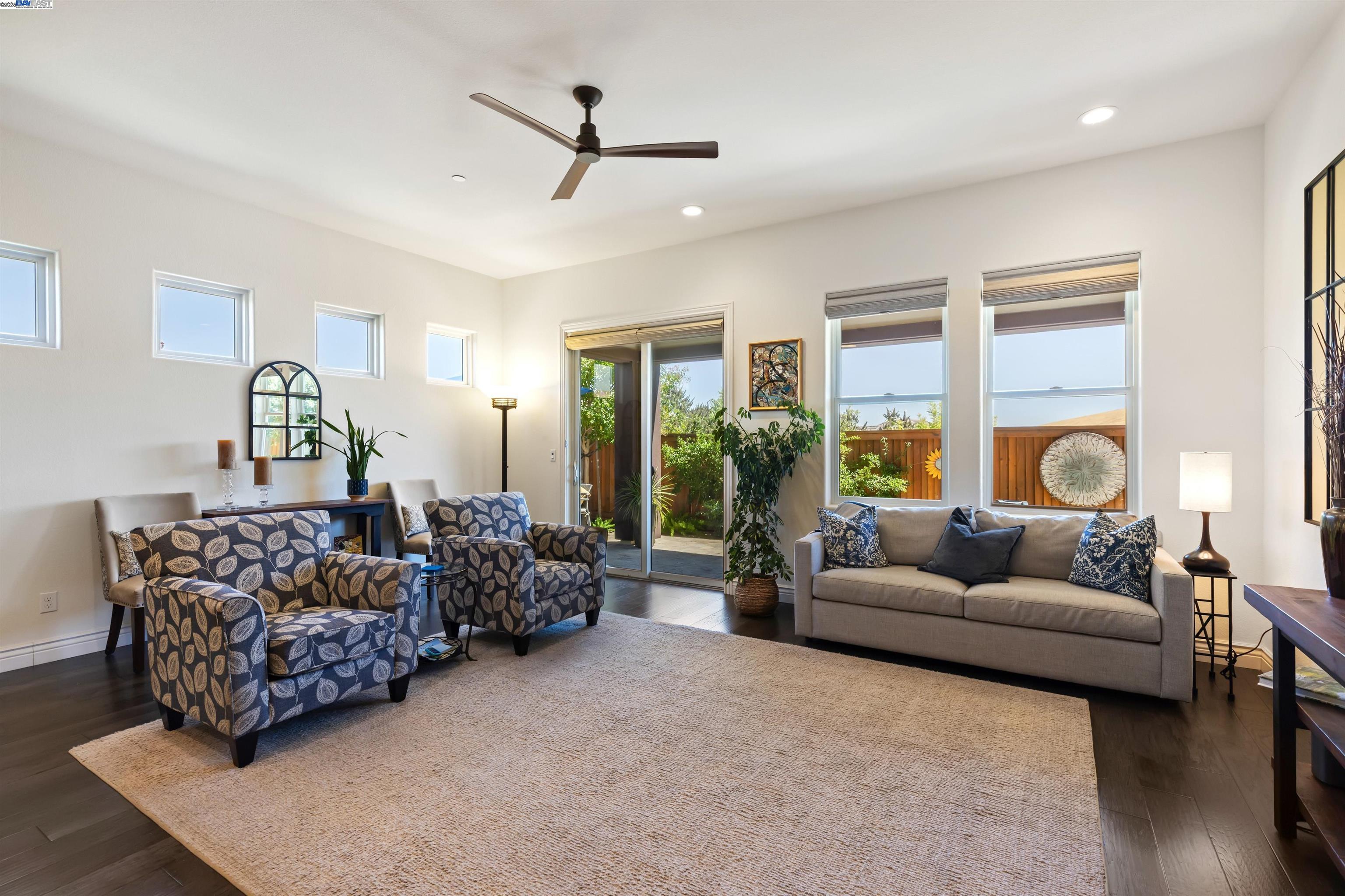 Detail Gallery Image 14 of 58 For 2100 Solera, Brentwood,  CA 94513 - 2 Beds | 2 Baths