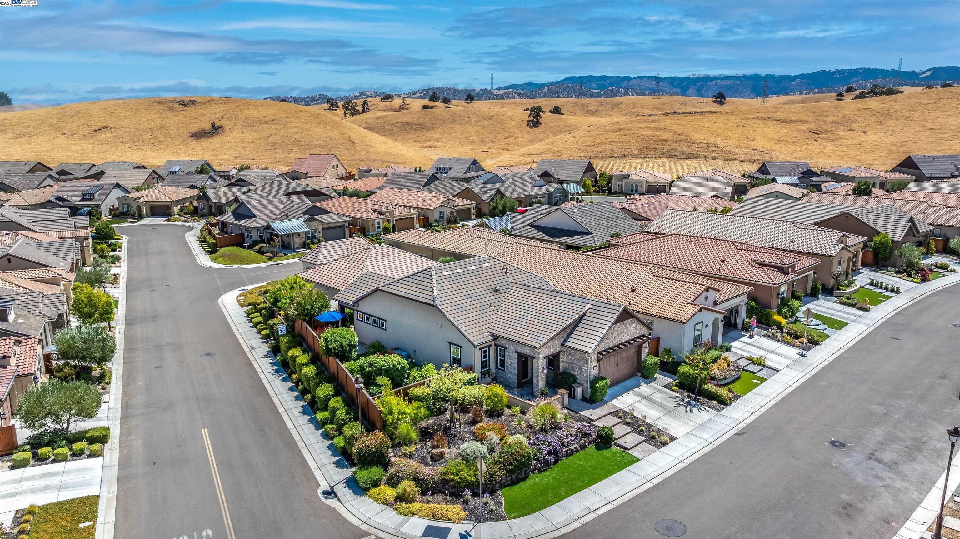 Detail Gallery Image 29 of 58 For 2100 Solera, Brentwood,  CA 94513 - 2 Beds | 2 Baths
