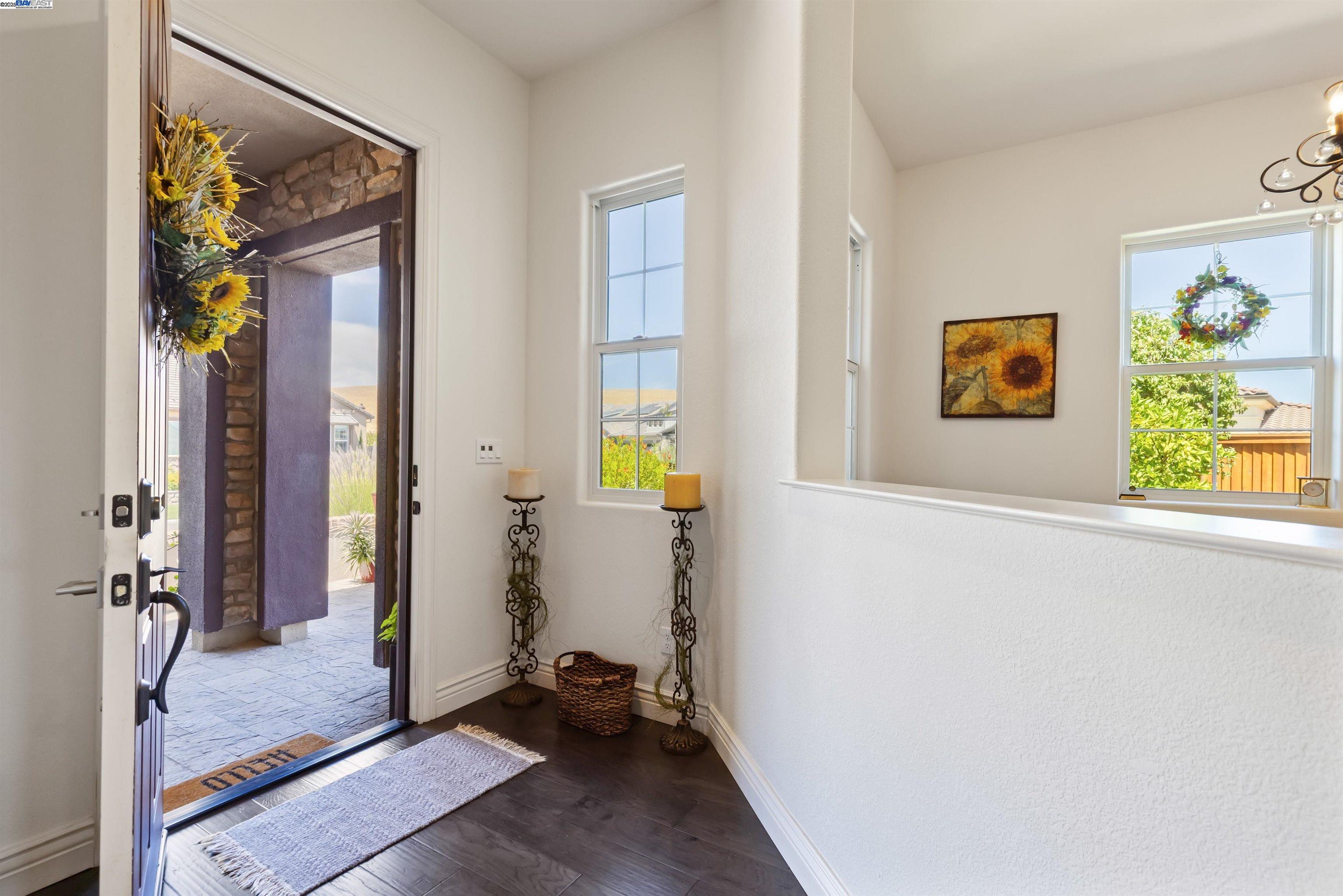 Detail Gallery Image 4 of 58 For 2100 Solera, Brentwood,  CA 94513 - 2 Beds | 2 Baths
