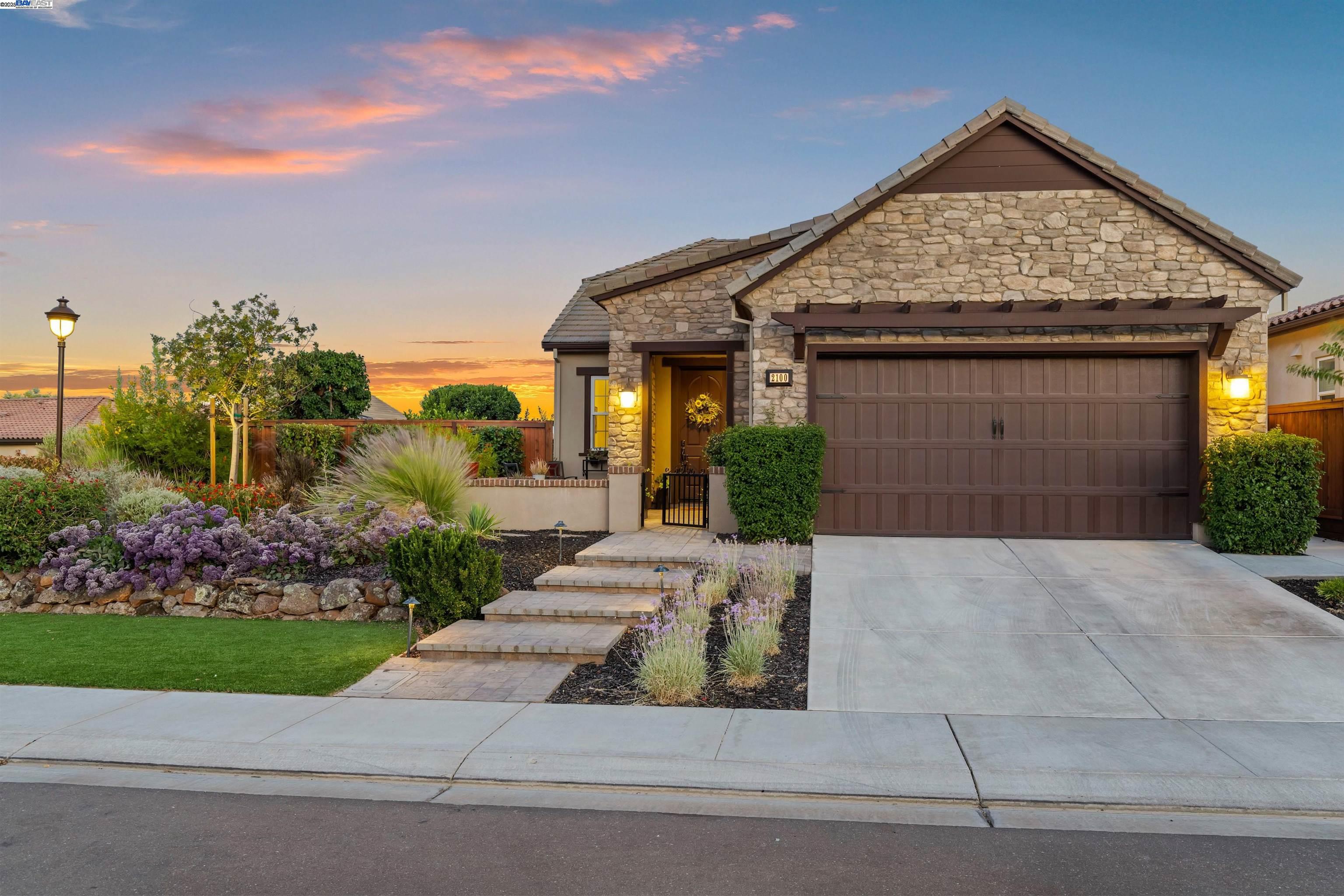 Detail Gallery Image 40 of 58 For 2100 Solera, Brentwood,  CA 94513 - 2 Beds | 2 Baths