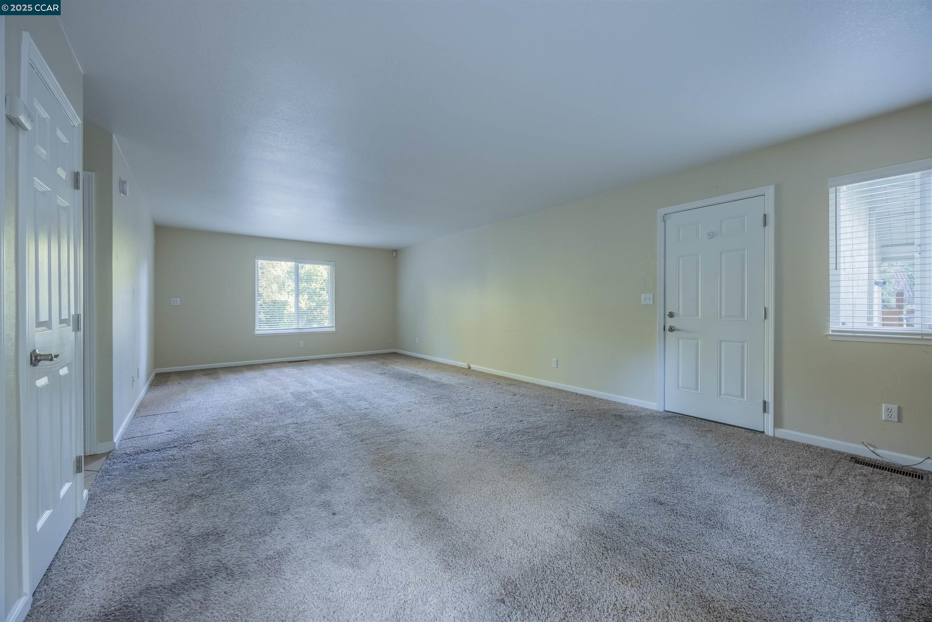 Detail Gallery Image 17 of 41 For 320 Miranda Ln, Alamo,  CA 94507 - 5 Beds | 3 Baths
