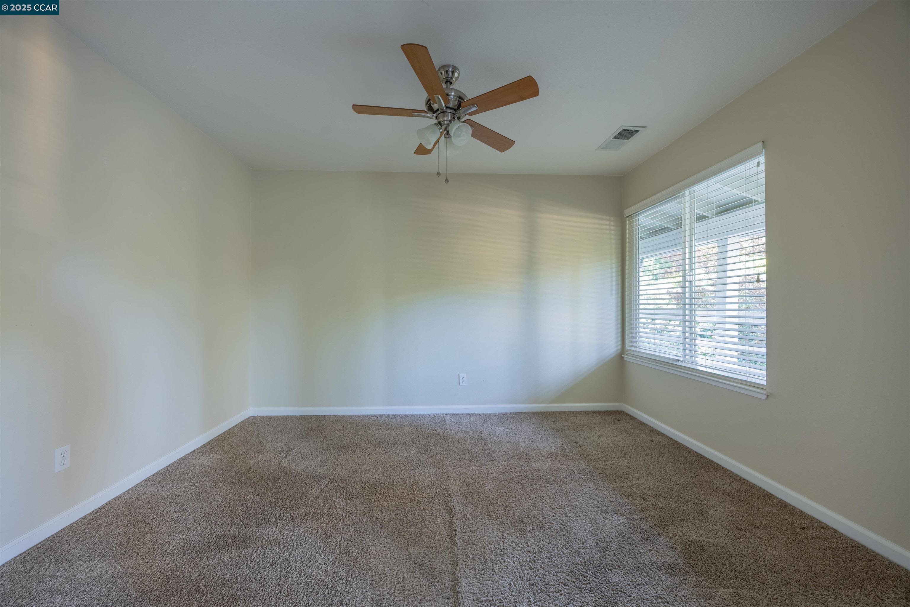 Detail Gallery Image 28 of 41 For 320 Miranda Ln, Alamo,  CA 94507 - 5 Beds | 3 Baths