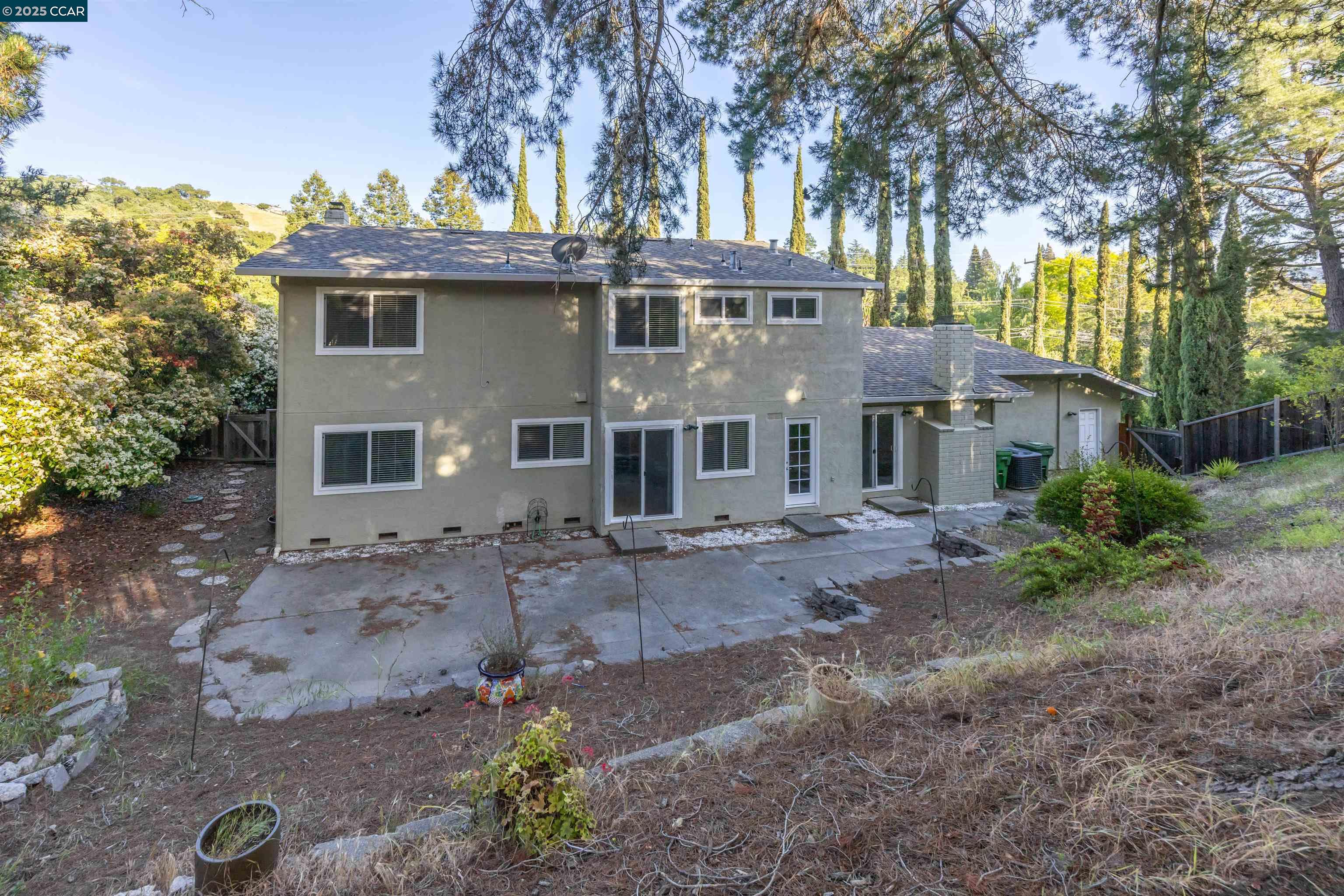 Detail Gallery Image 41 of 41 For 320 Miranda Ln, Alamo,  CA 94507 - 5 Beds | 3 Baths
