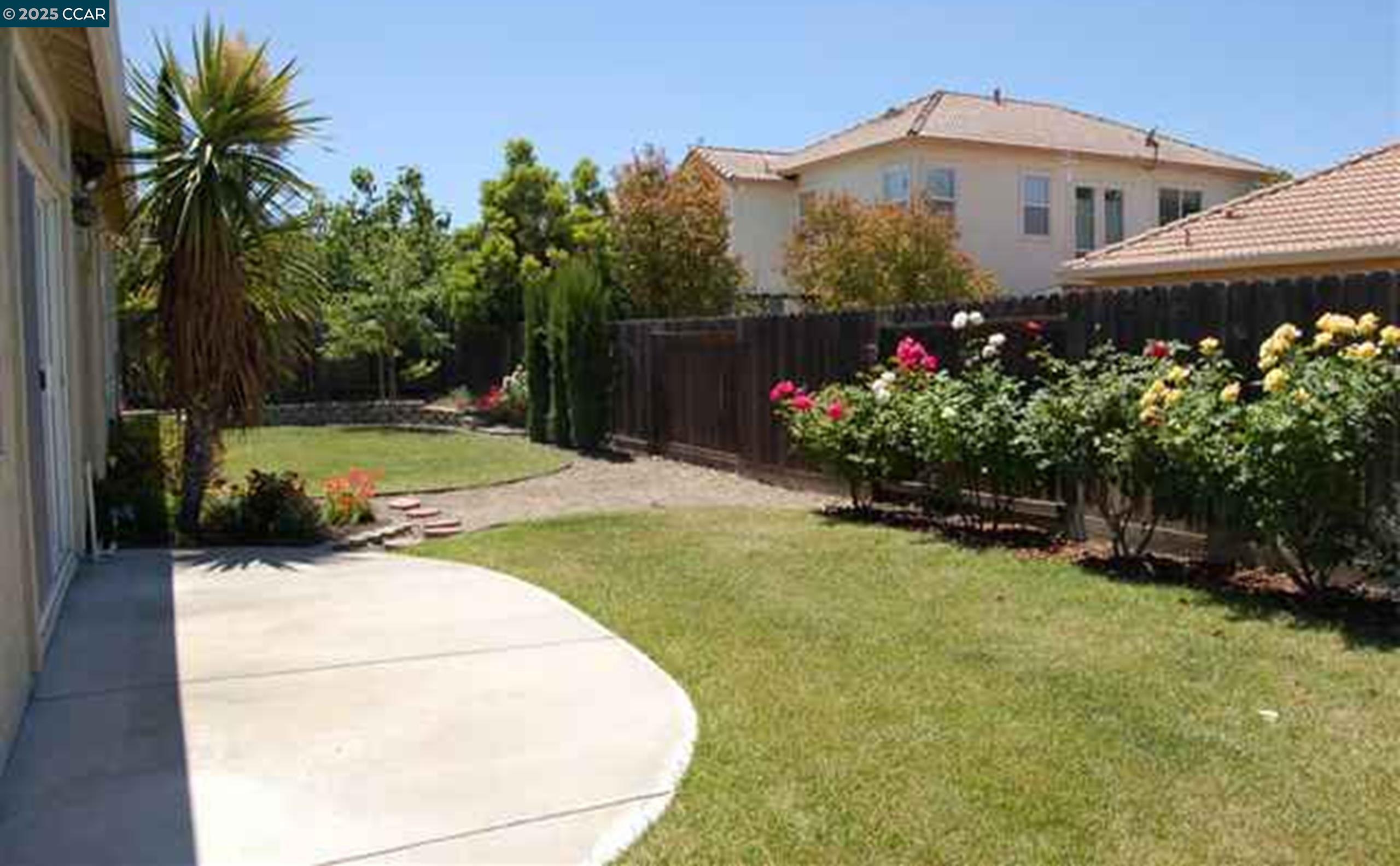 Detail Gallery Image 12 of 13 For 720 Topaz Ct, Antioch,  CA 94509 - 3 Beds | 2 Baths
