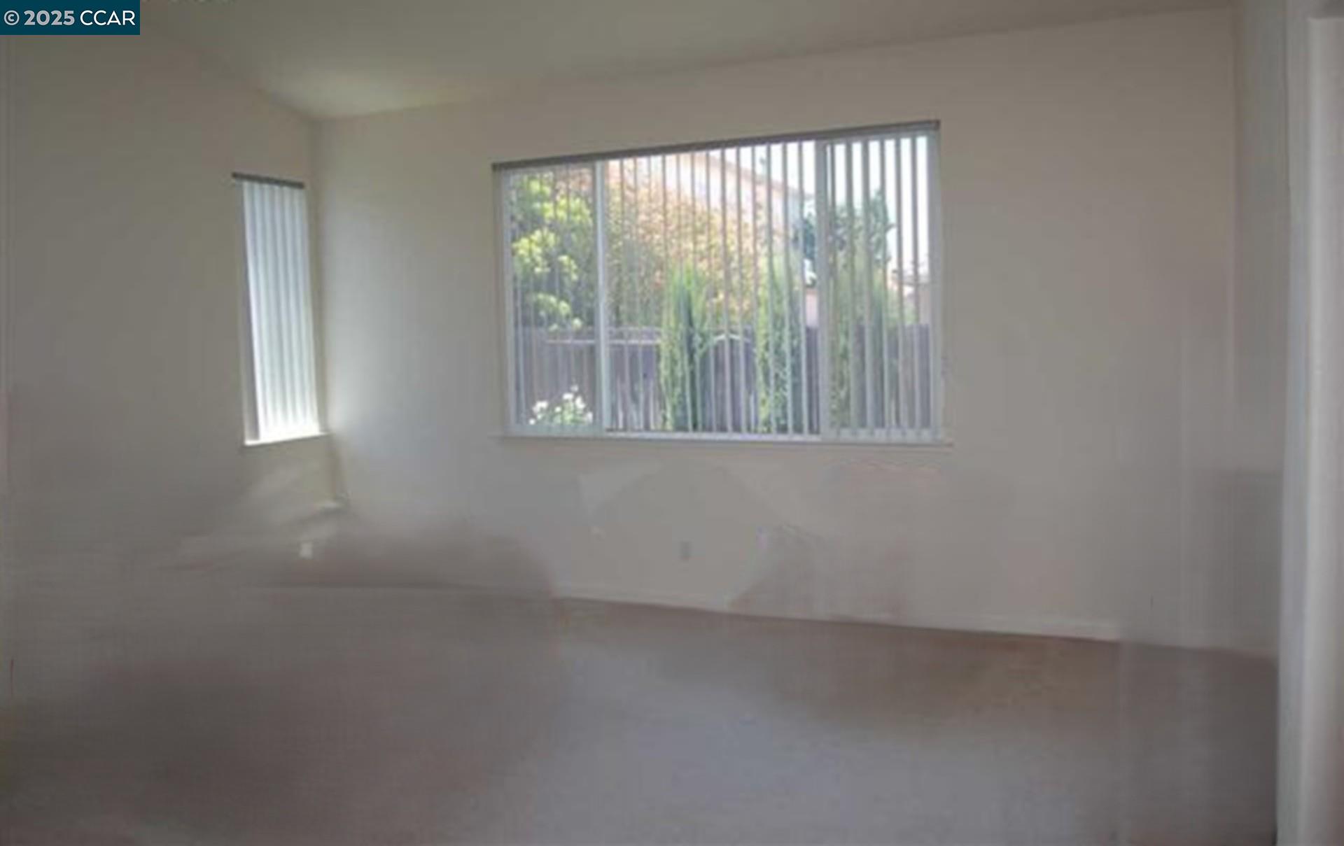 Detail Gallery Image 10 of 13 For 720 Topaz Ct, Antioch,  CA 94509 - 3 Beds | 2 Baths