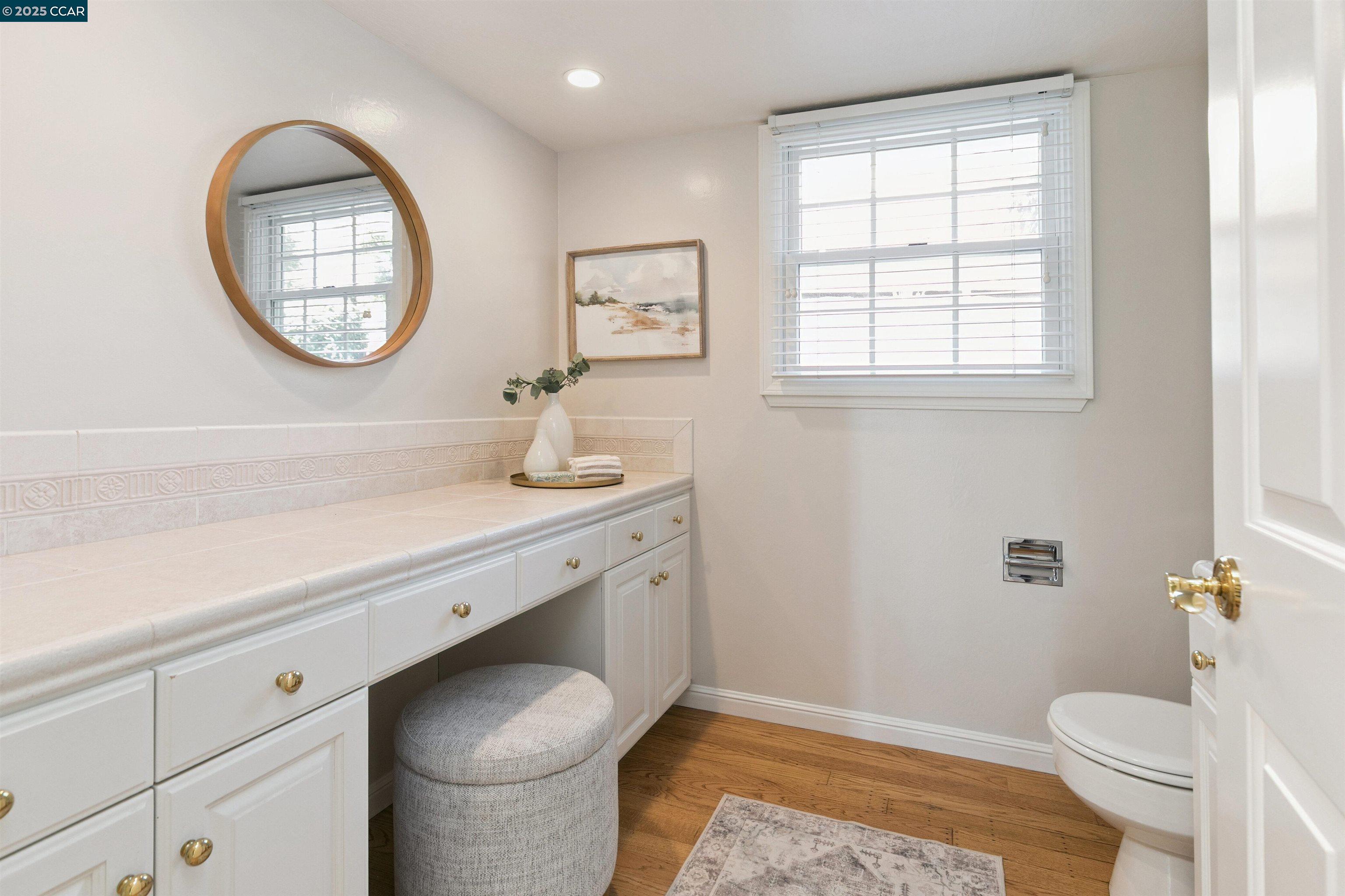 Detail Gallery Image 16 of 37 For 2646 Roundhill Dr, Alamo,  CA 94507 - 4 Beds | 2/1 Baths