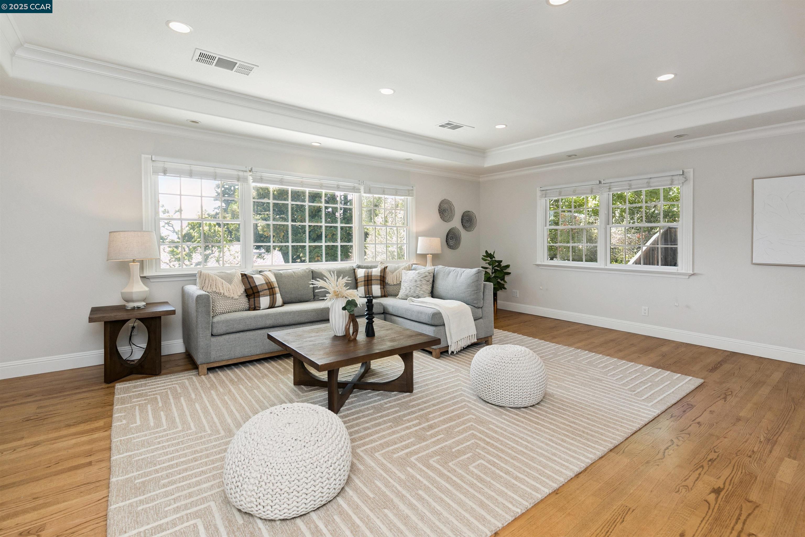 Detail Gallery Image 19 of 37 For 2646 Roundhill Dr, Alamo,  CA 94507 - 4 Beds | 2/1 Baths