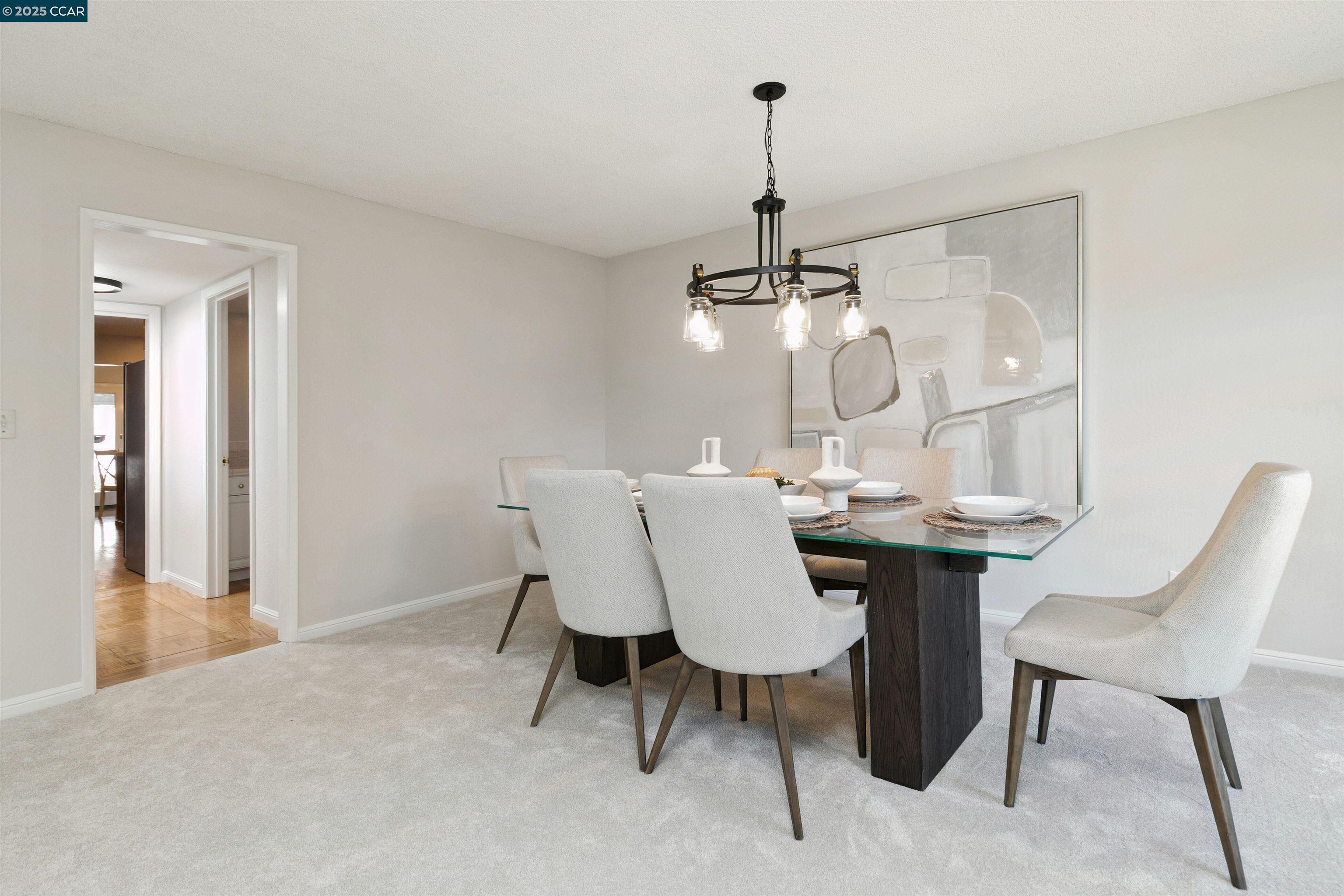 Detail Gallery Image 8 of 37 For 2646 Roundhill Dr, Alamo,  CA 94507 - 4 Beds | 2/1 Baths