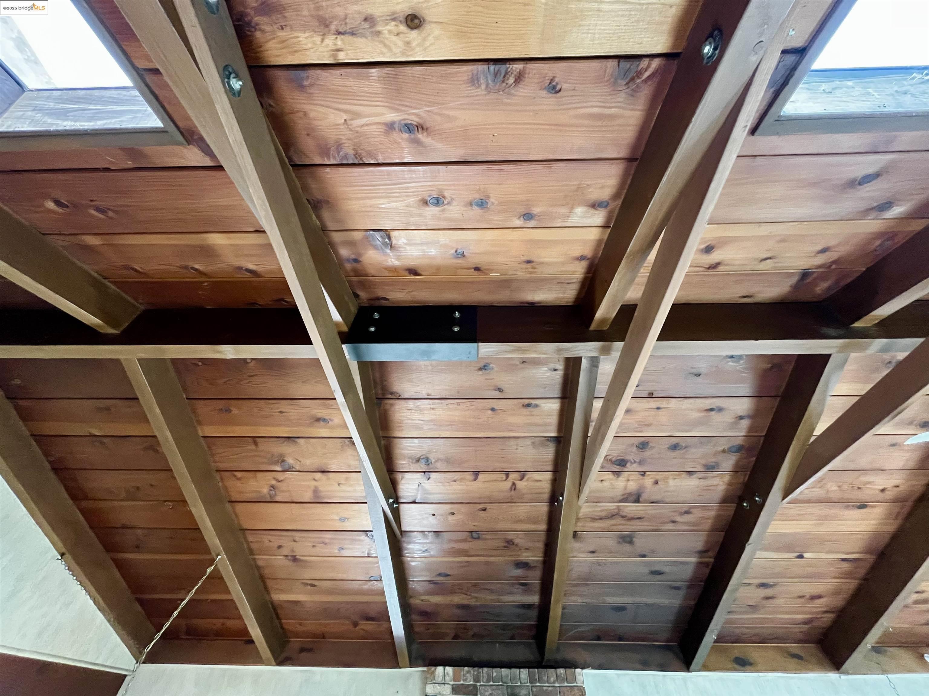 Detail Gallery Image 5 of 28 For 24691 Quartz Ave, Mi Wuk Village,  CA 95346 - 3 Beds | 2/1 Baths