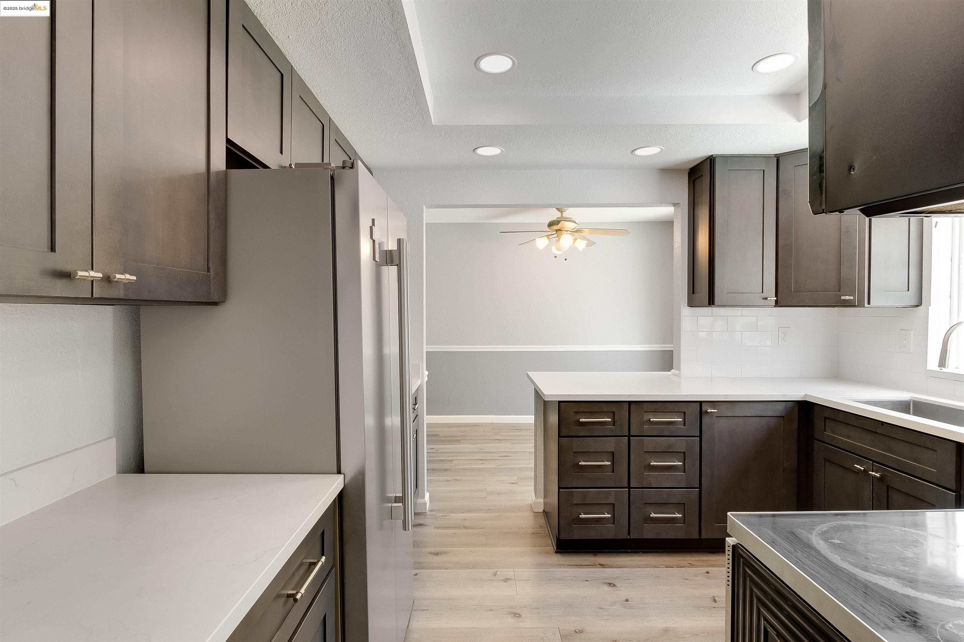 Detail Gallery Image 12 of 58 For 2709 Clover Ct, Antioch,  CA 94531 - 4 Beds | 2/1 Baths
