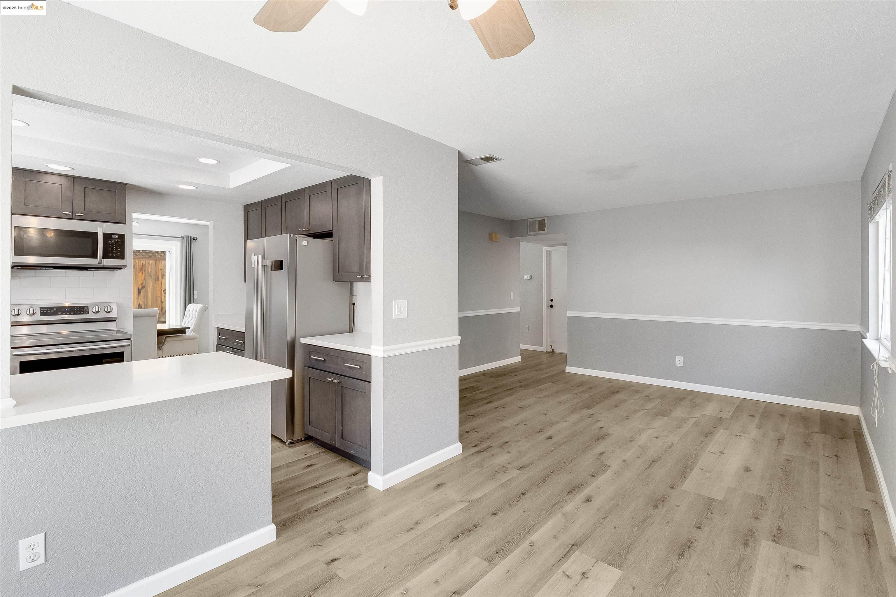 Detail Gallery Image 19 of 58 For 2709 Clover Ct, Antioch,  CA 94531 - 4 Beds | 2/1 Baths