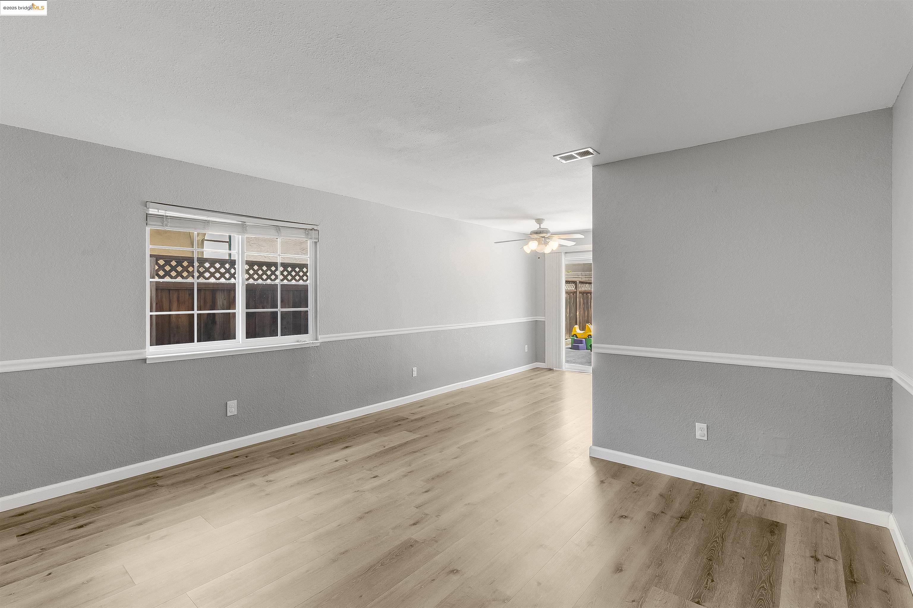 Detail Gallery Image 21 of 58 For 2709 Clover Ct, Antioch,  CA 94531 - 4 Beds | 2/1 Baths