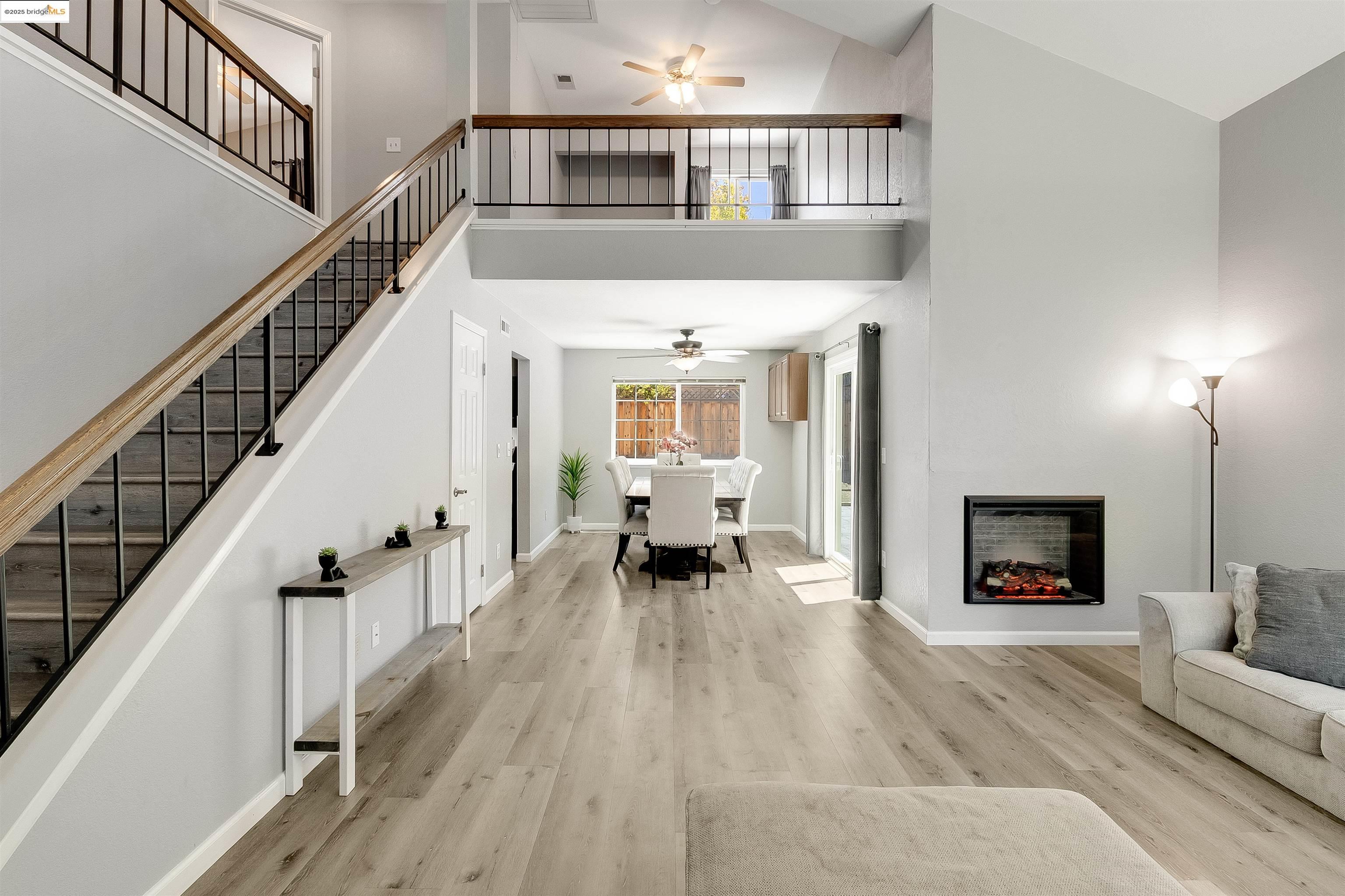 Detail Gallery Image 6 of 58 For 2709 Clover Ct, Antioch,  CA 94531 - 4 Beds | 2/1 Baths