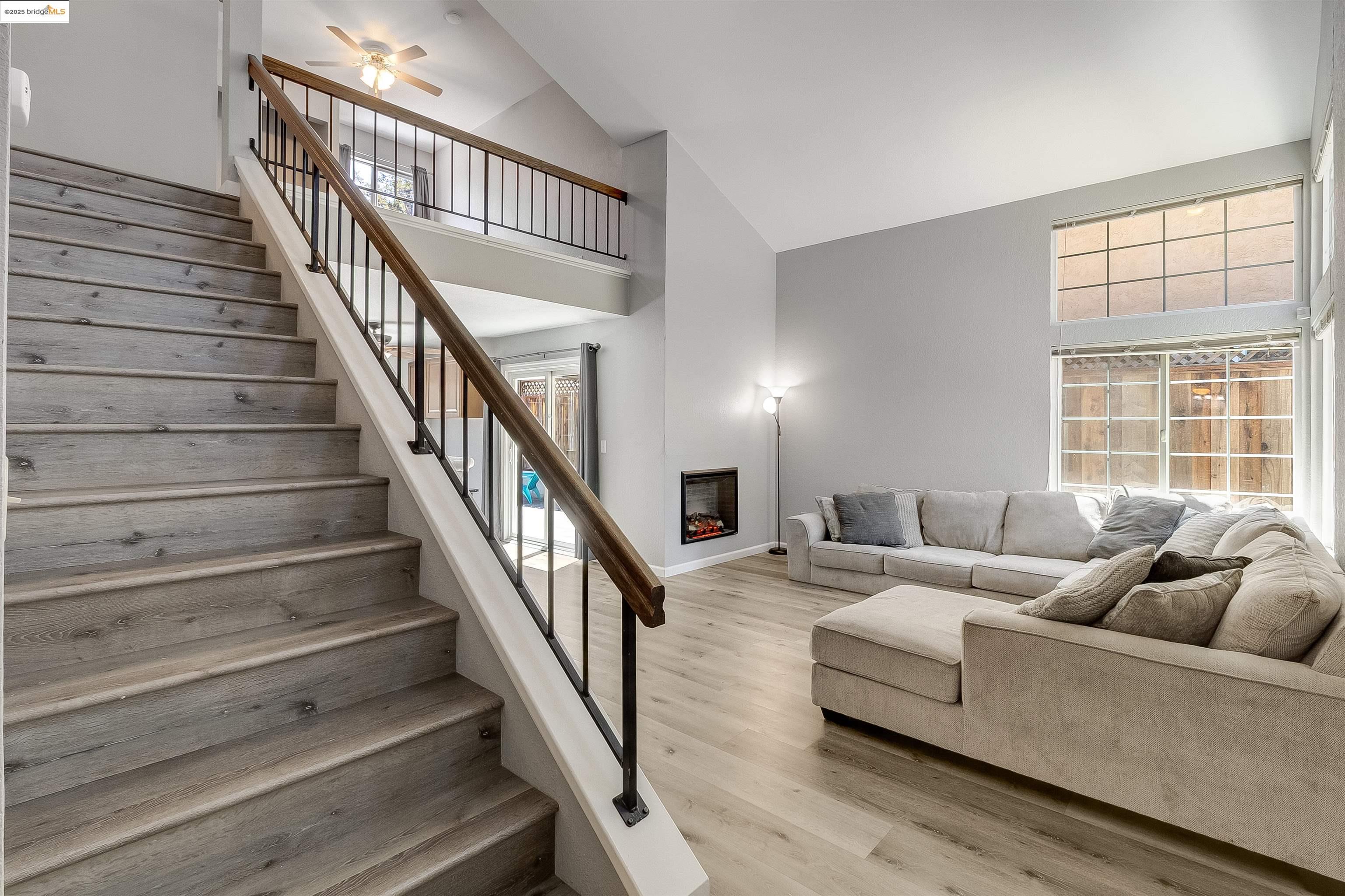 Detail Gallery Image 7 of 58 For 2709 Clover Ct, Antioch,  CA 94531 - 4 Beds | 2/1 Baths