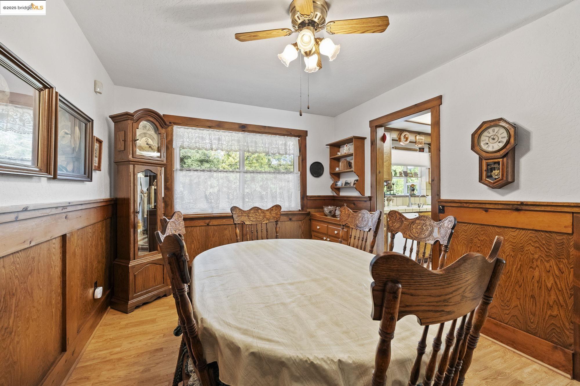Detail Gallery Image 8 of 28 For 21273 Crestview Dr, Sonora,  CA 95370 - 3 Beds | 2 Baths