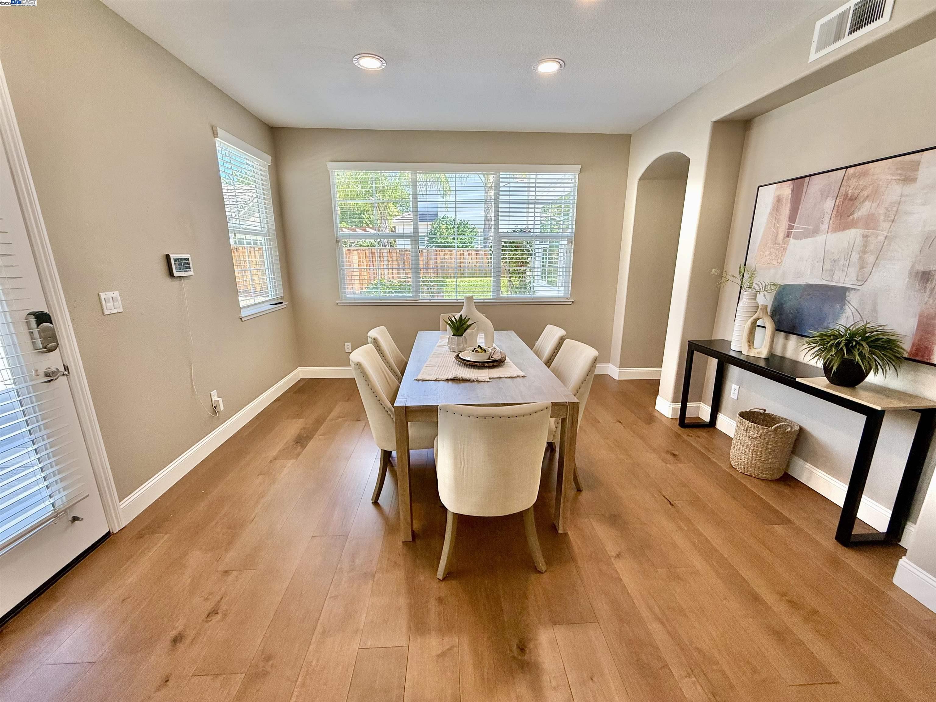 Detail Gallery Image 22 of 60 For 5825 Dresslar Cir, Livermore,  CA 94550 - 5 Beds | 4 Baths