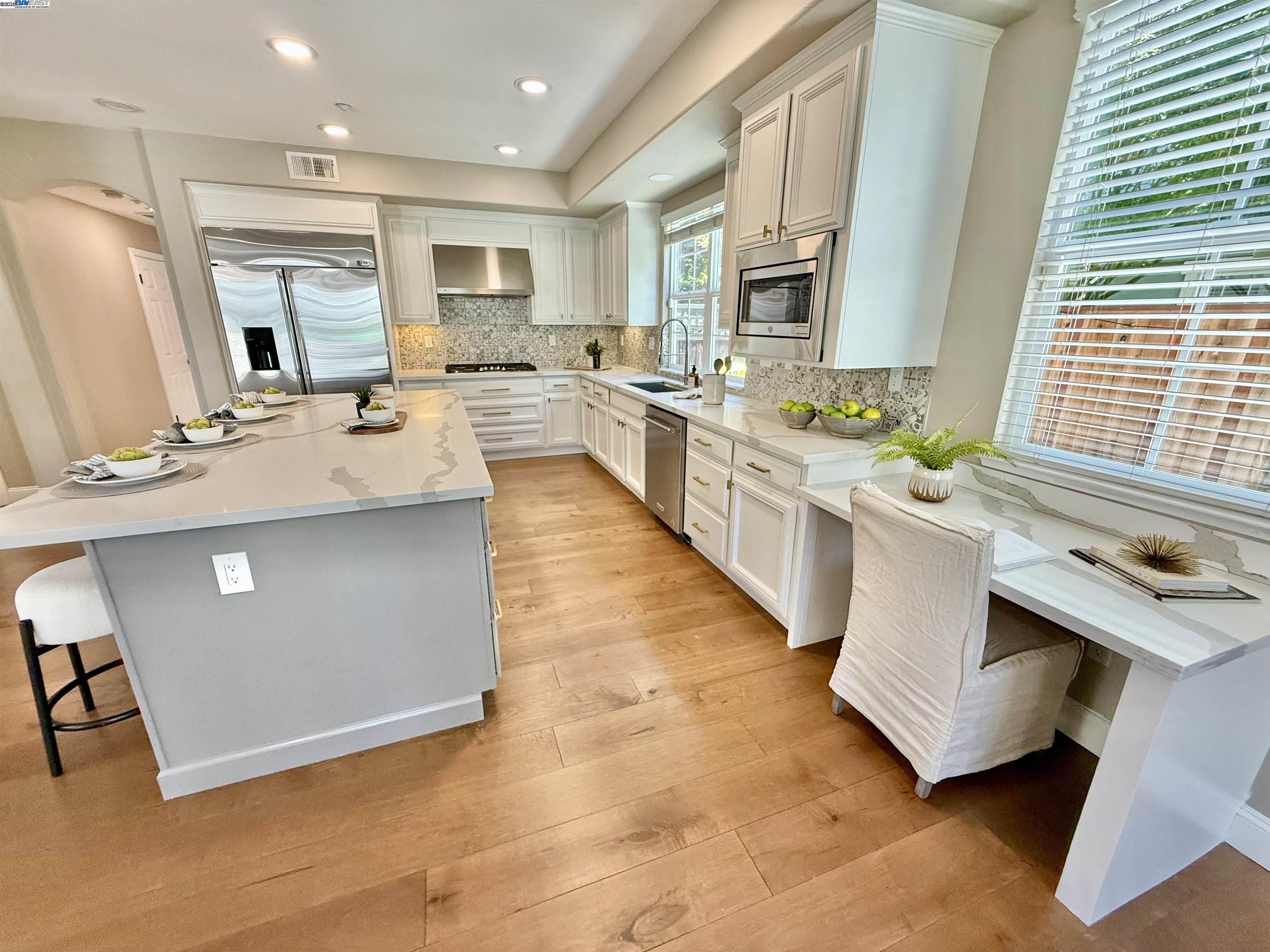 Detail Gallery Image 27 of 60 For 5825 Dresslar Cir, Livermore,  CA 94550 - 5 Beds | 4 Baths