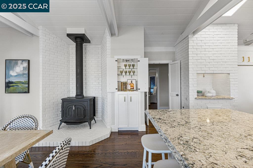 Detail Gallery Image 15 of 60 For 20 Glen Alpine, Danville,  CA 94526 - 5 Beds | 4/1 Baths