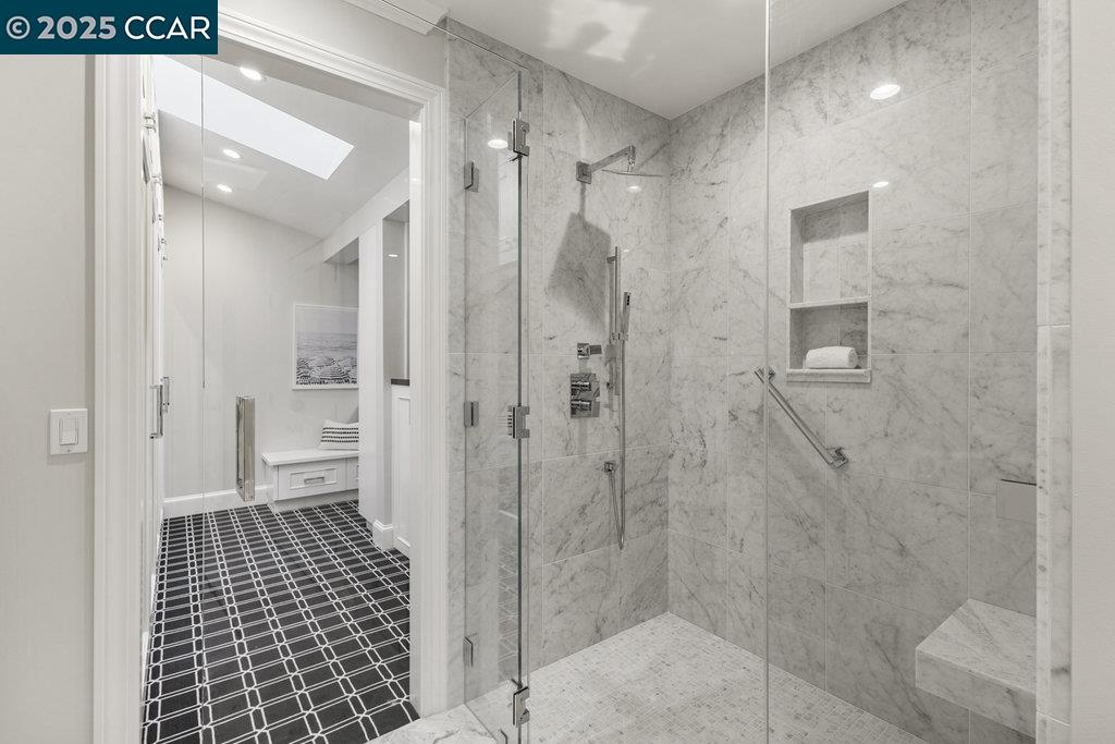 Detail Gallery Image 32 of 60 For 20 Glen Alpine, Danville,  CA 94526 - 5 Beds | 4/1 Baths