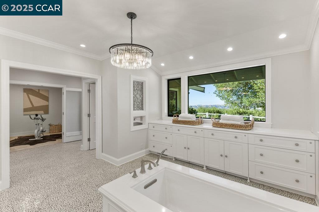 Detail Gallery Image 35 of 60 For 20 Glen Alpine, Danville,  CA 94526 - 5 Beds | 4/1 Baths