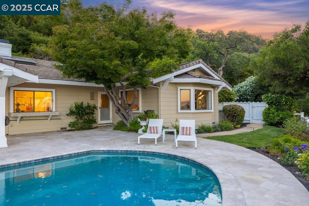 Detail Gallery Image 56 of 60 For 20 Glen Alpine, Danville,  CA 94526 - 5 Beds | 4/1 Baths
