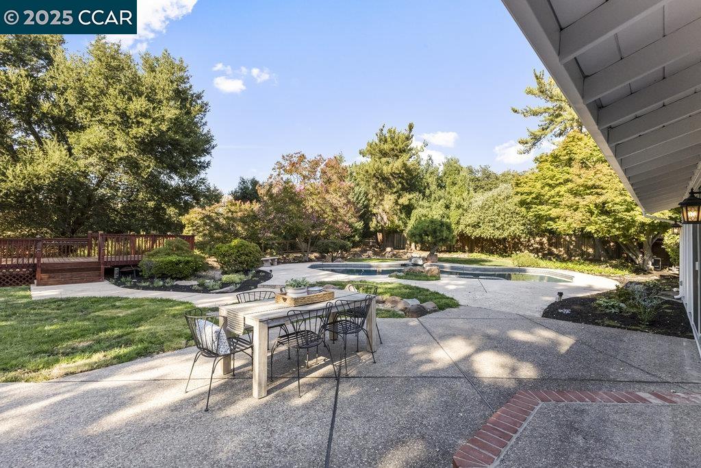 Detail Gallery Image 27 of 40 For 280 Fairway Dr, Danville,  CA 94526 - 4 Beds | 3 Baths