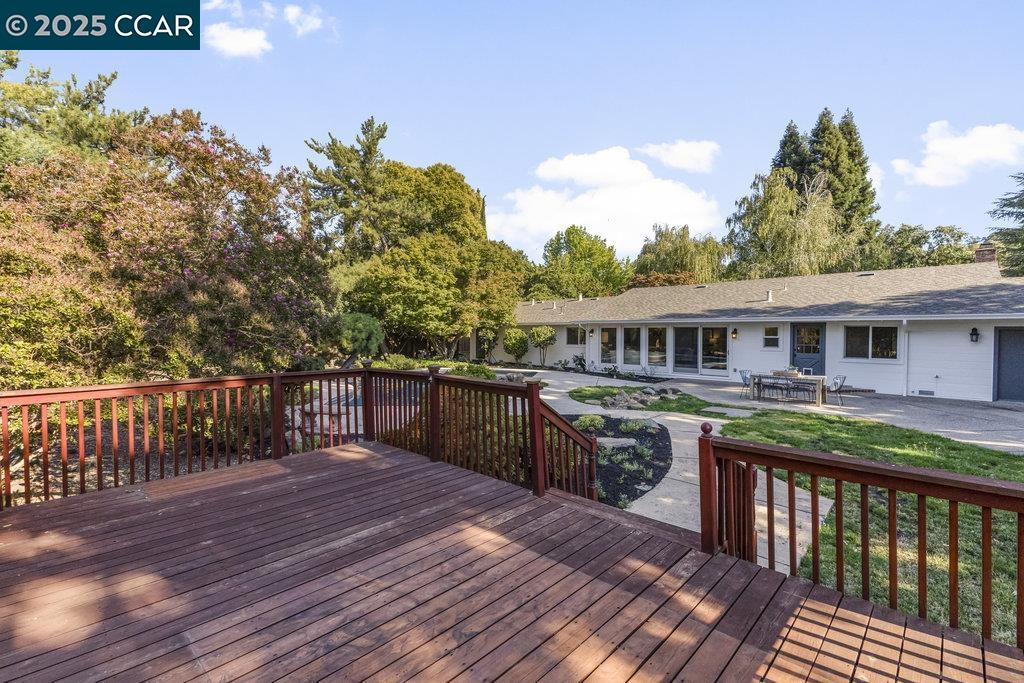 Detail Gallery Image 34 of 40 For 280 Fairway Dr, Danville,  CA 94526 - 4 Beds | 3 Baths