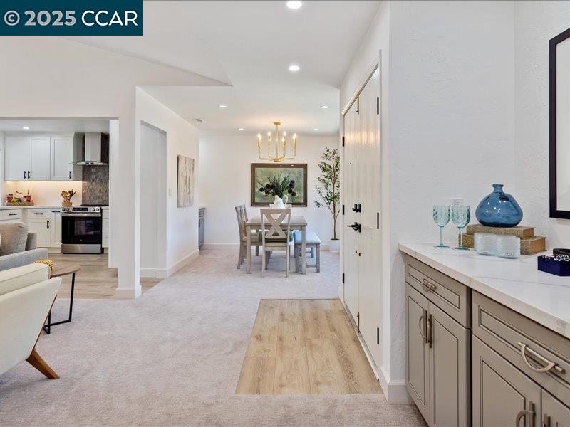 Detail Gallery Image 5 of 23 For 2175 Cactus Ct #3,  Walnut Creek,  CA 94595 - 2 Beds | 2 Baths