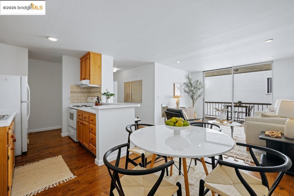Photo #8: 41107874 Listing: Photo #8