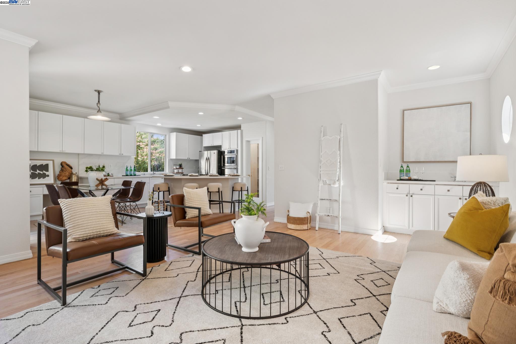 Detail Gallery Image 28 of 60 For 20602 Crow Creek Rd, Castro Valley,  CA 94552 - 3 Beds | 2/1 Baths