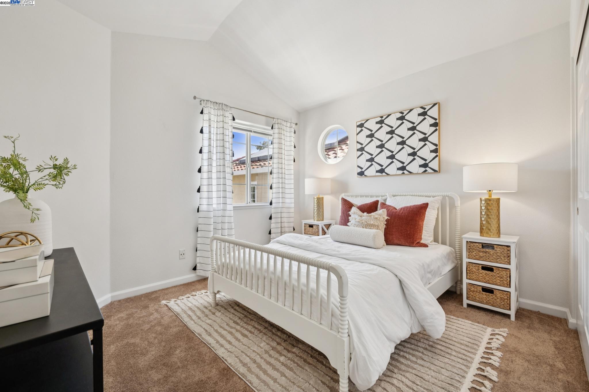 Detail Gallery Image 43 of 60 For 20602 Crow Creek Rd, Castro Valley,  CA 94552 - 3 Beds | 2/1 Baths