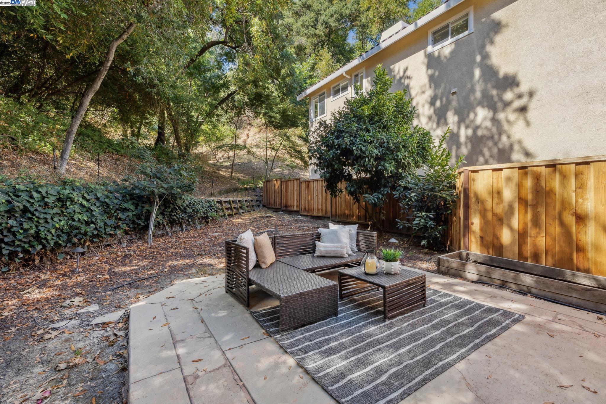 Detail Gallery Image 55 of 60 For 20602 Crow Creek Rd, Castro Valley,  CA 94552 - 3 Beds | 2/1 Baths