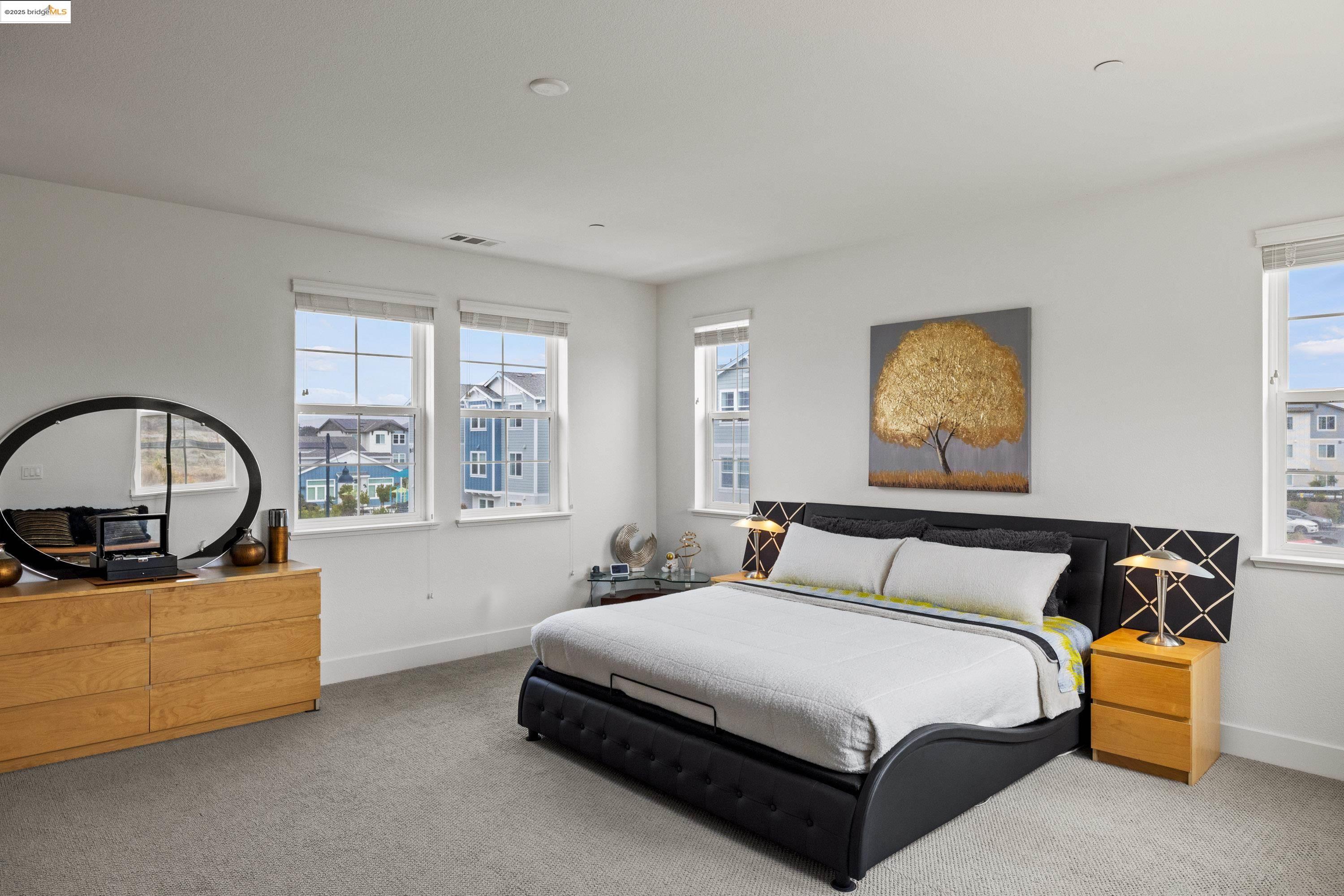 Detail Gallery Image 14 of 36 For 2810 Telegraph Blvd, –,  CA 93933 - 3 Beds | 2/1 Baths