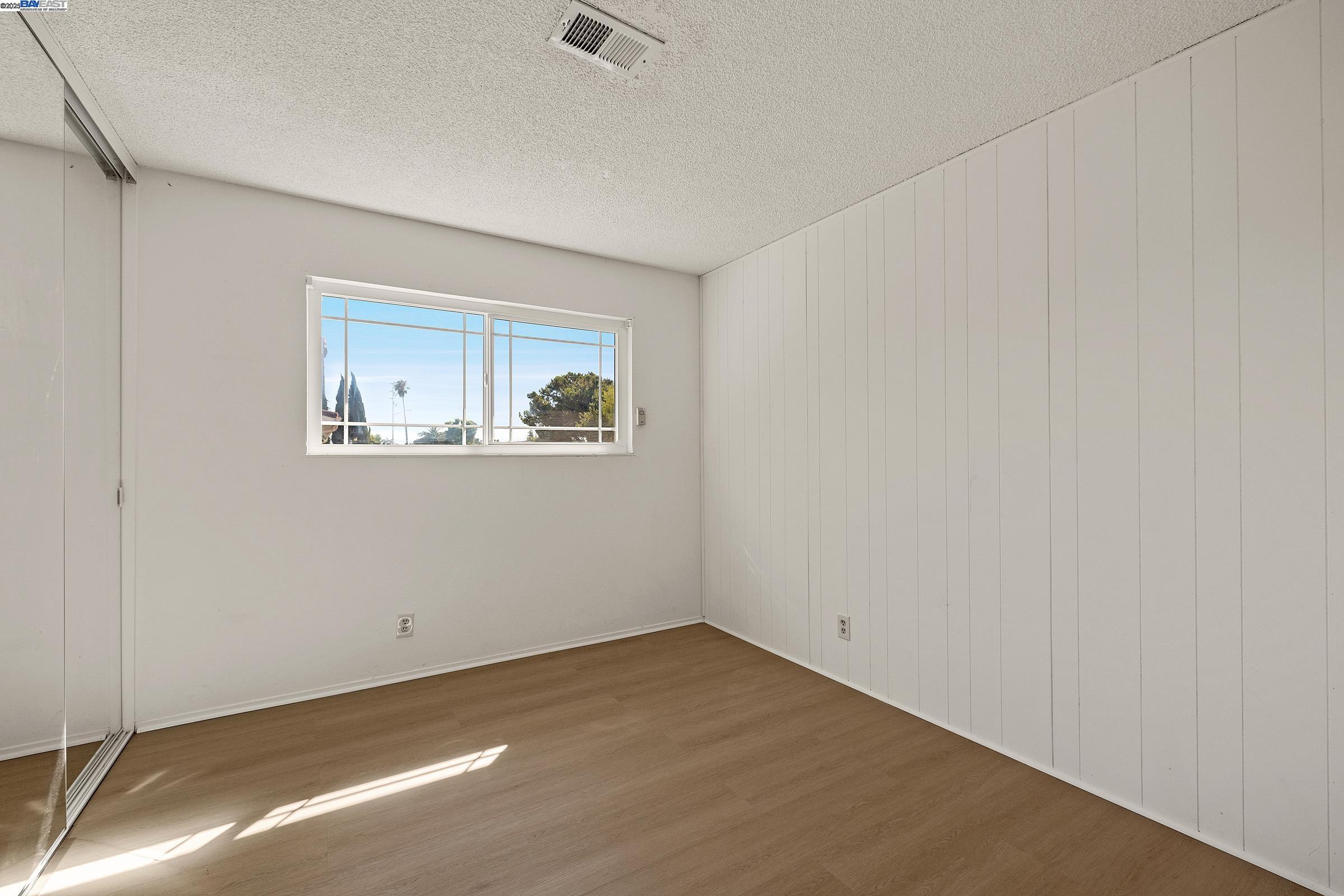Detail Gallery Image 13 of 24 For 5603 Wintergreen Dr, Newark,  CA 94560 - 3 Beds | 2 Baths